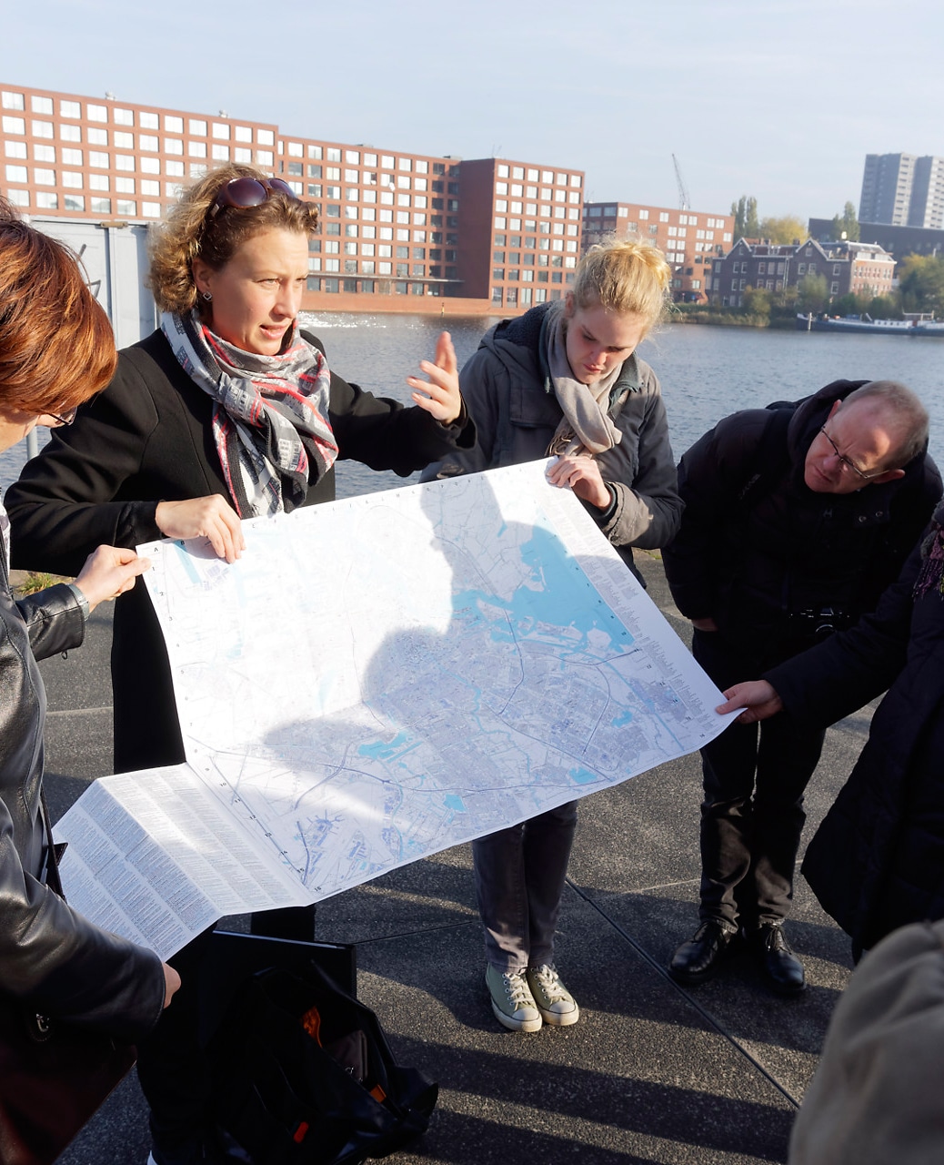 Guiding Architects, destination: Amsterdam (Fig. 3)