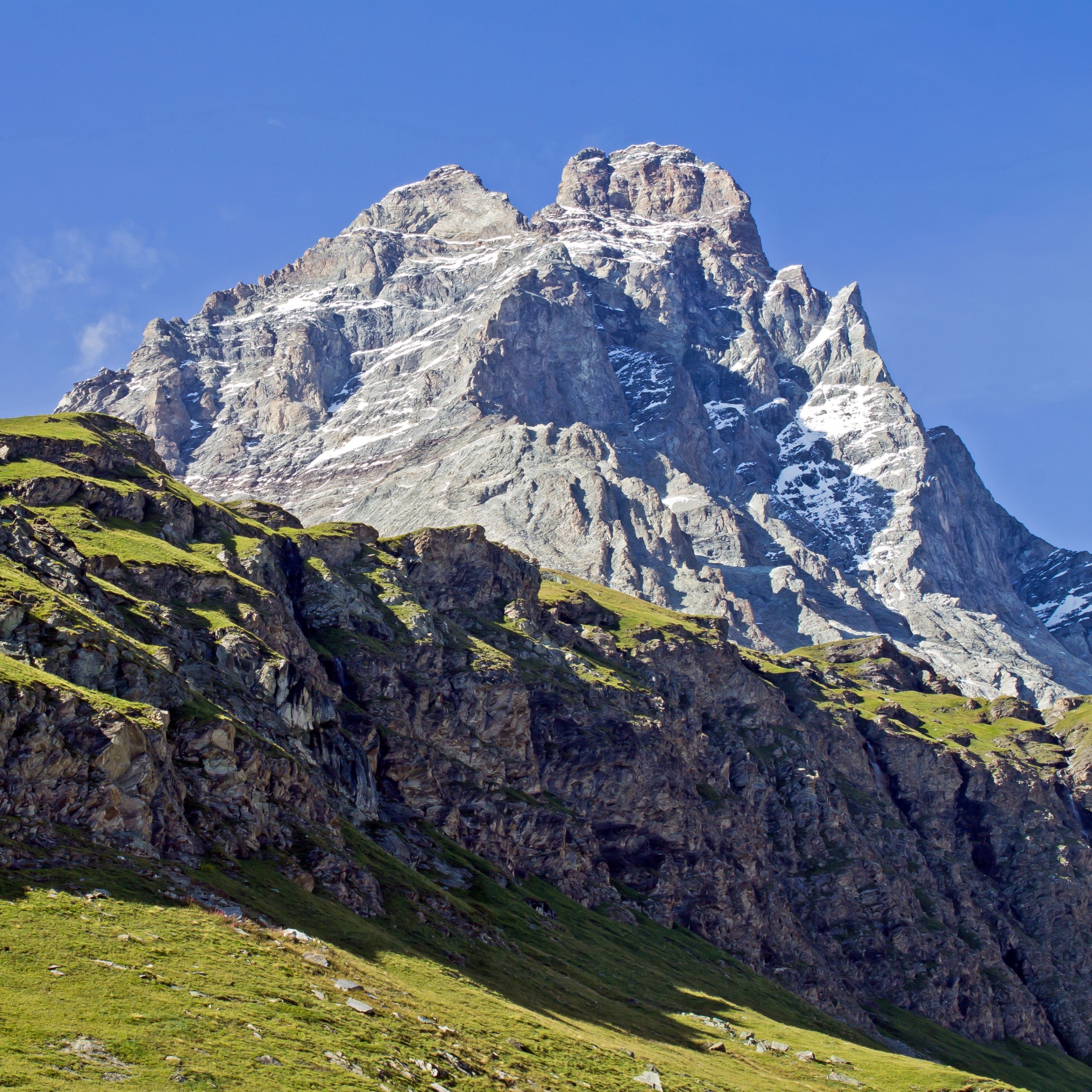Guiding Architects, destination: Aosta Valley (Fig. 1)