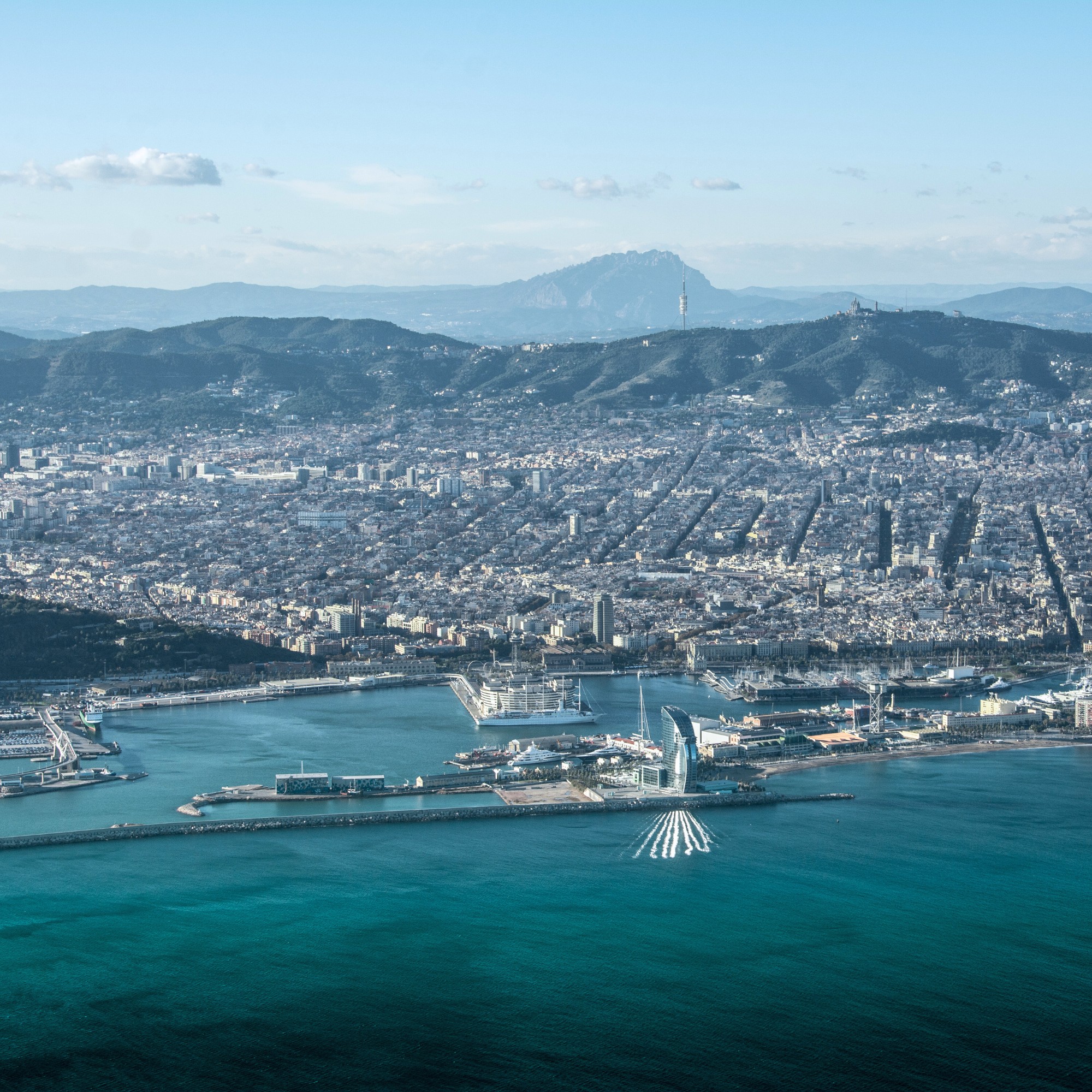 Guiding Architects, destination: Barcelona (Fig. 3)