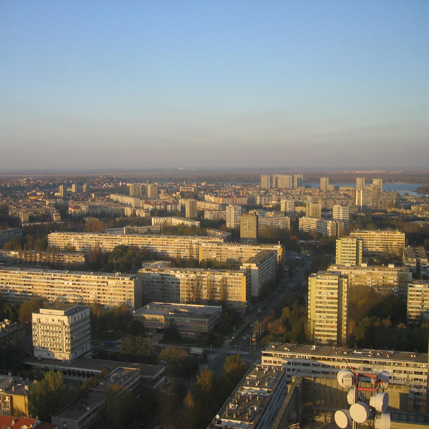 Guiding Architects, destination: Belgrade (Fig. 2)