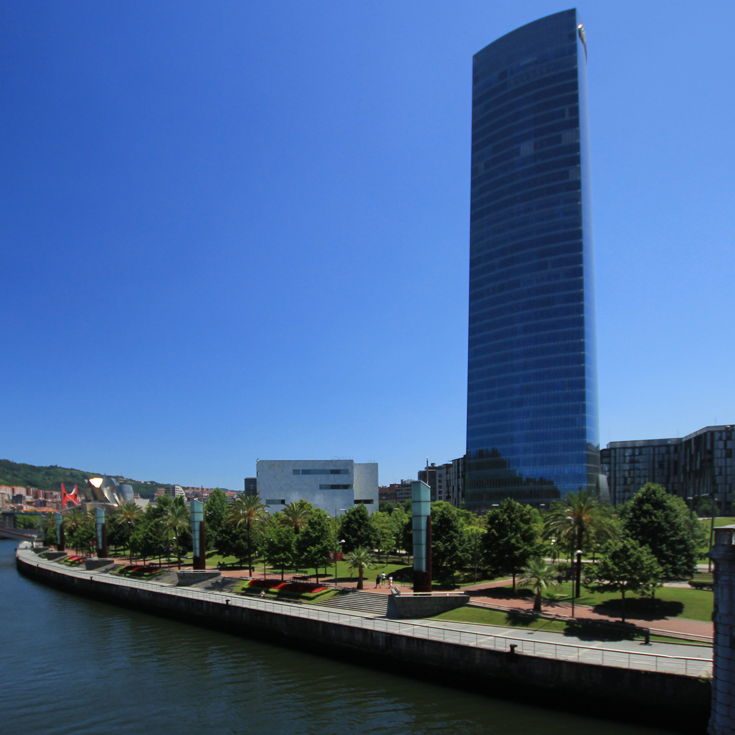 Guiding Architects, destination: Bilbao (Fig. 3)