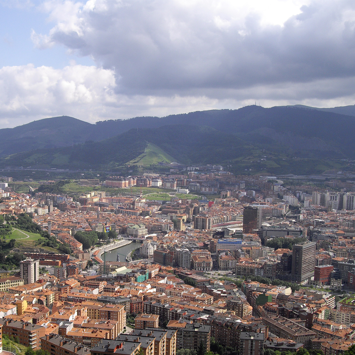 Guiding Architects, destination: Bilbao (Fig. 1)