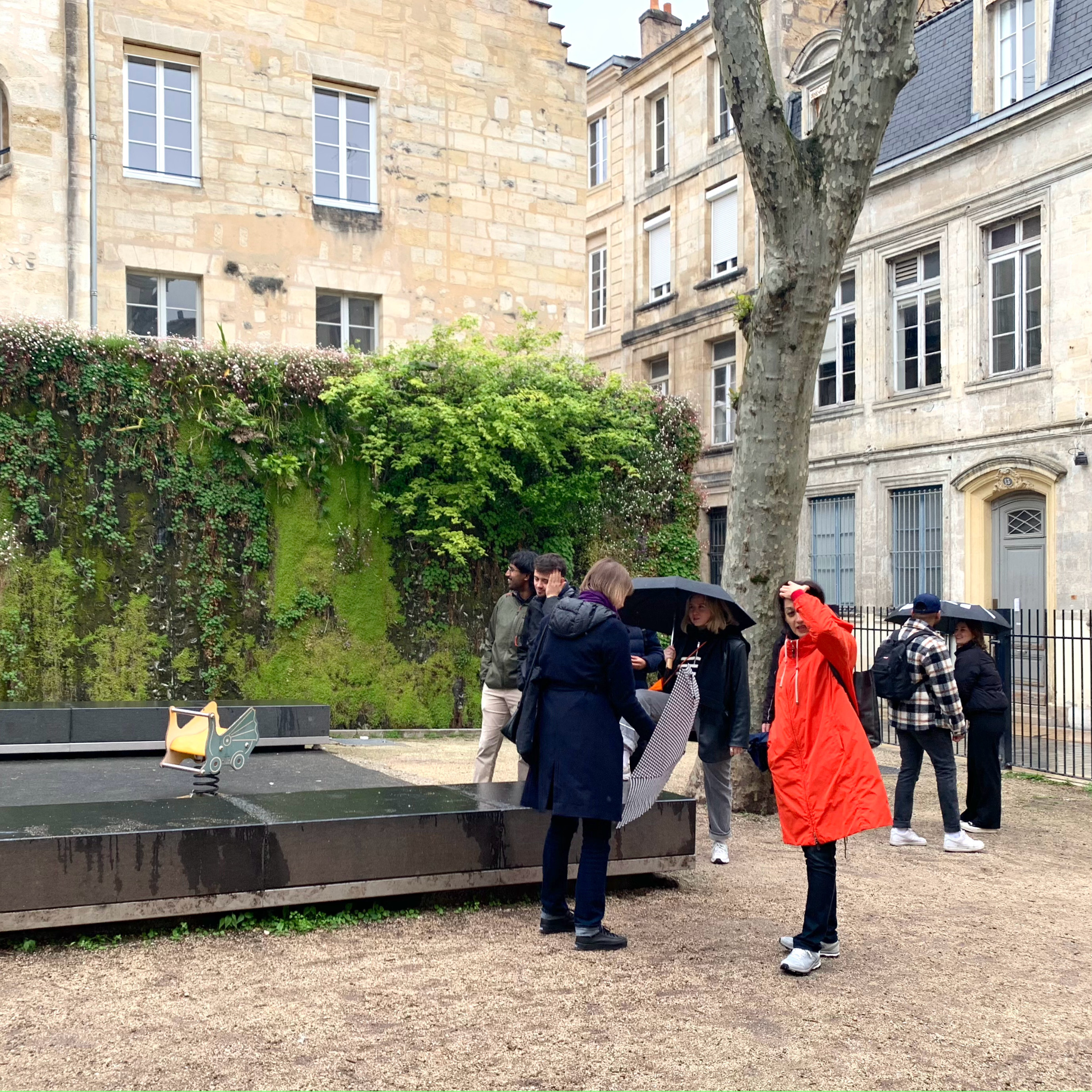 Guiding Architects, destination: Bordeaux (Fig. 5)