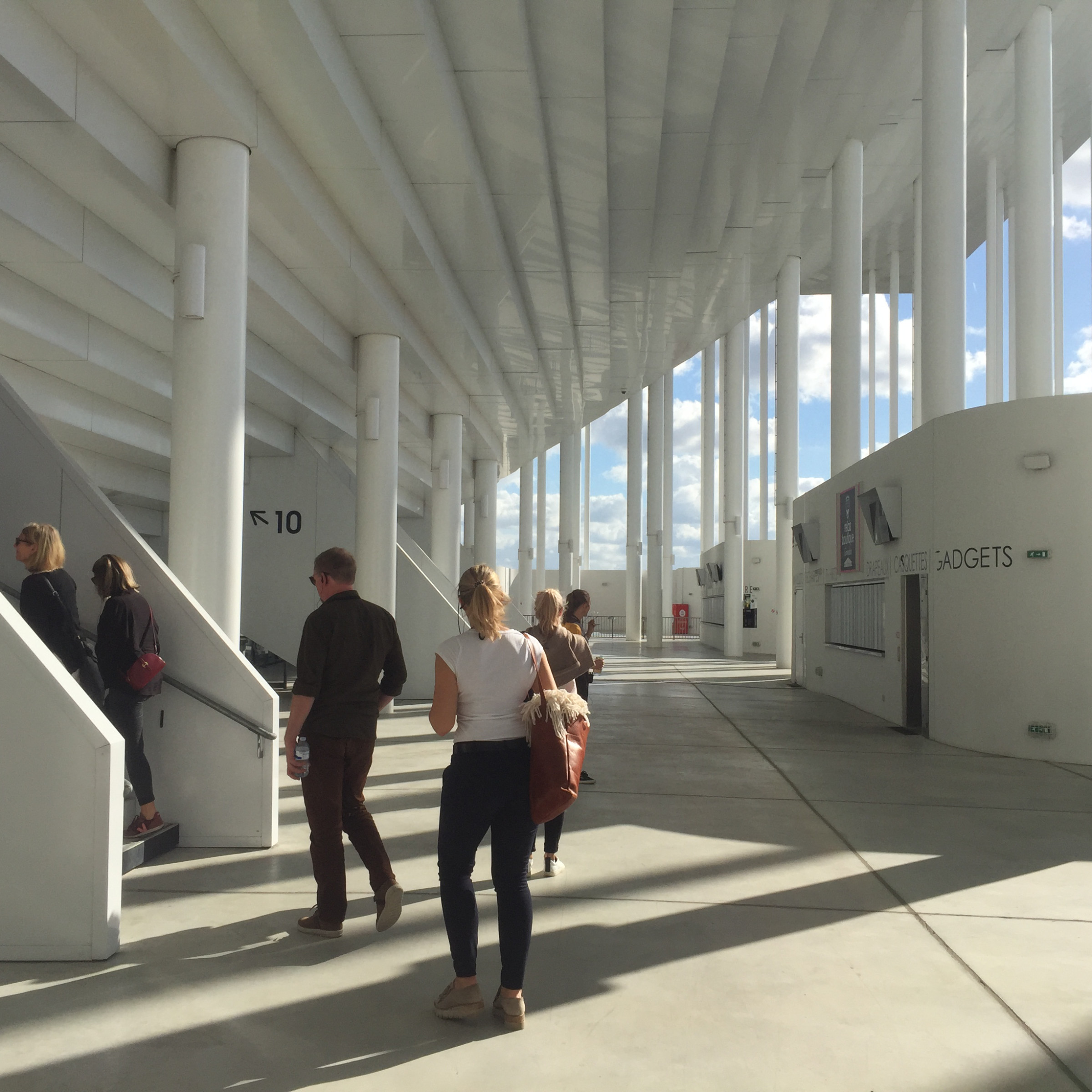 Guiding Architects, destination: Bordeaux (Fig. 4)