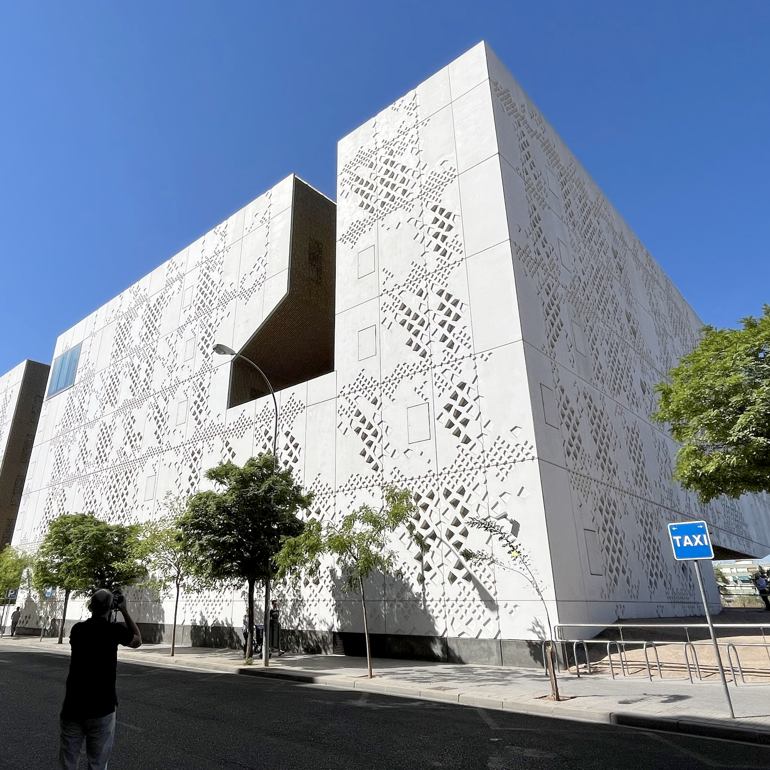 Guiding Architects, destination: Cordoba (Fig. 8)