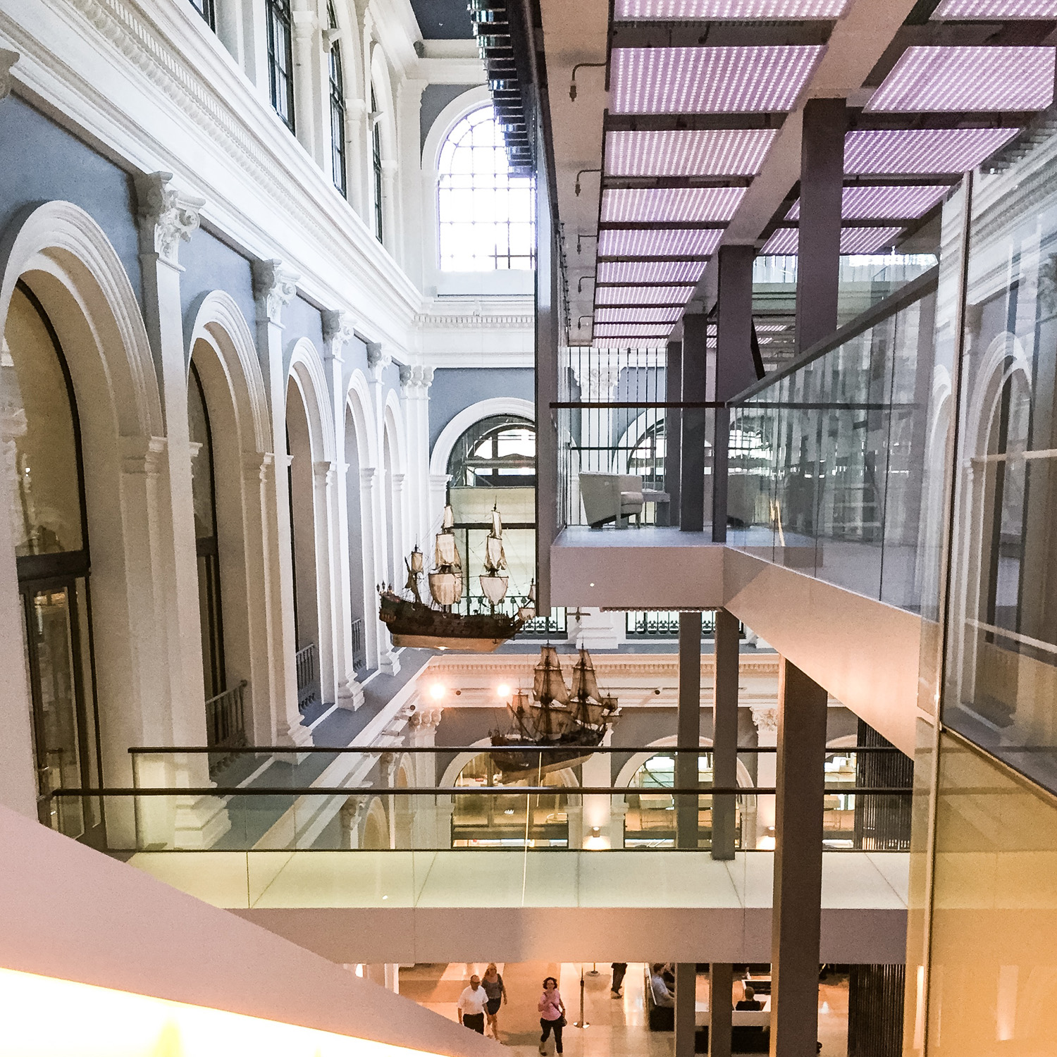Guiding Architects, destination: Hamburg (Fig. 4)