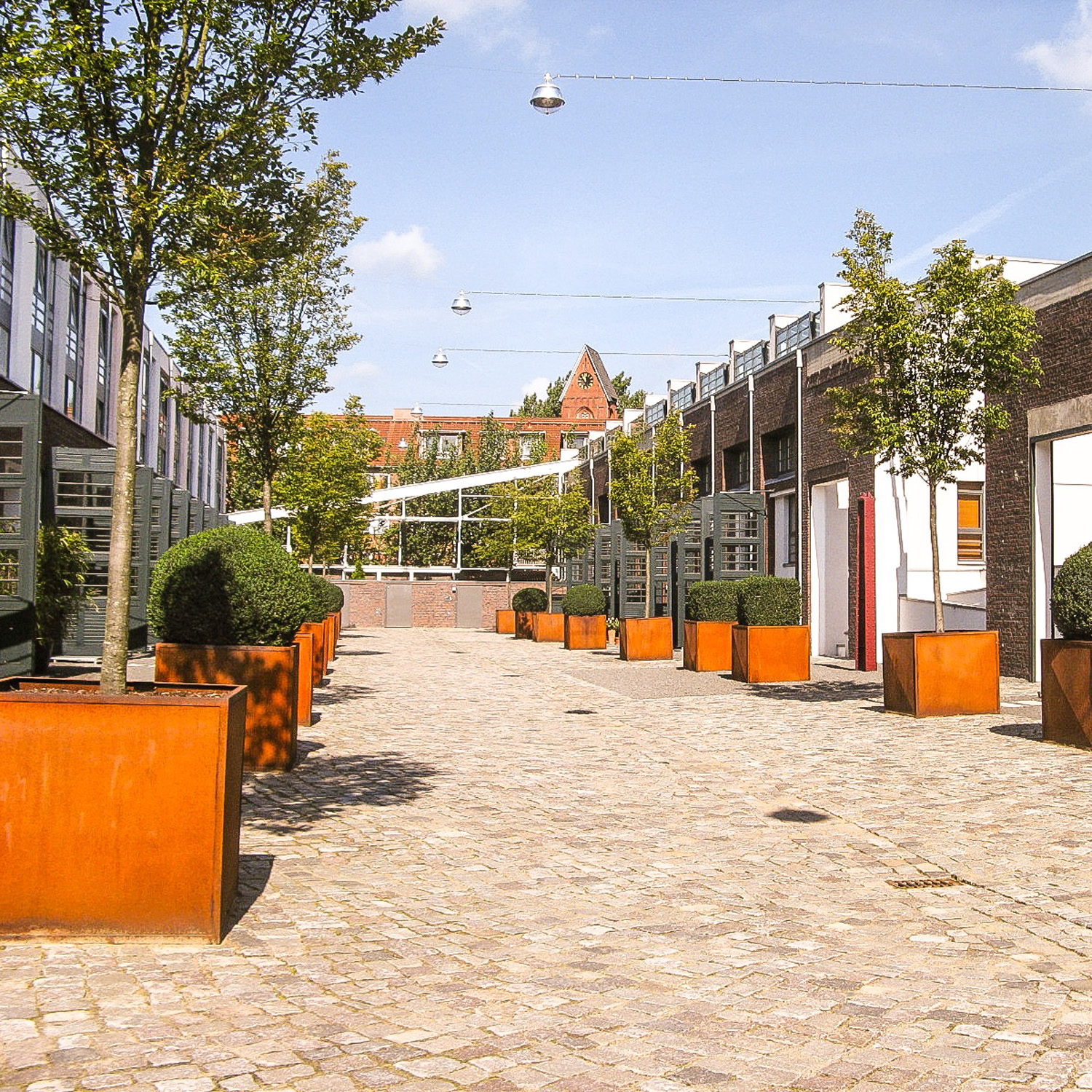 Guiding Architects, destination: Hamburg (Fig. 8)