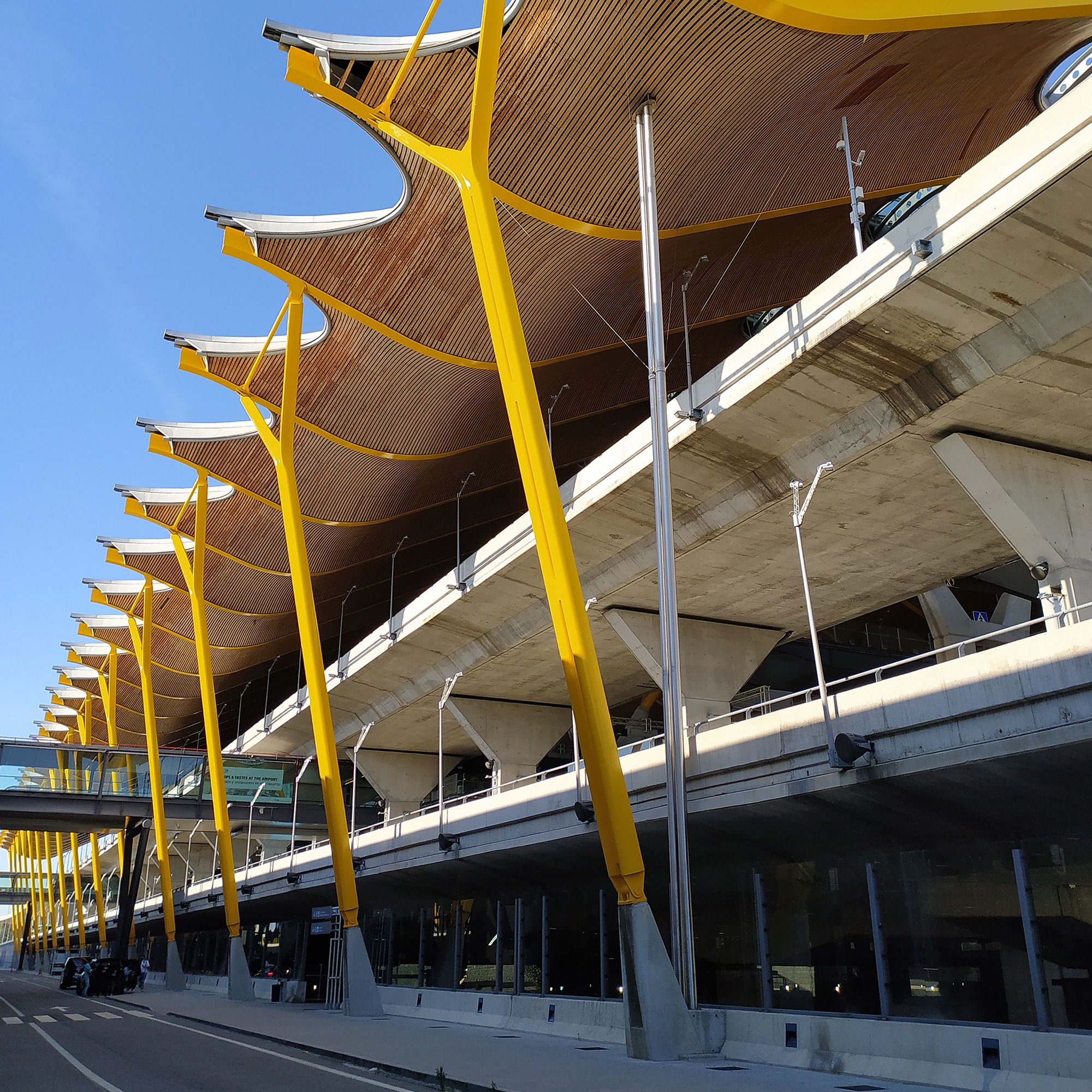 Guiding Architects, destination: Madrid (Fig. 9)