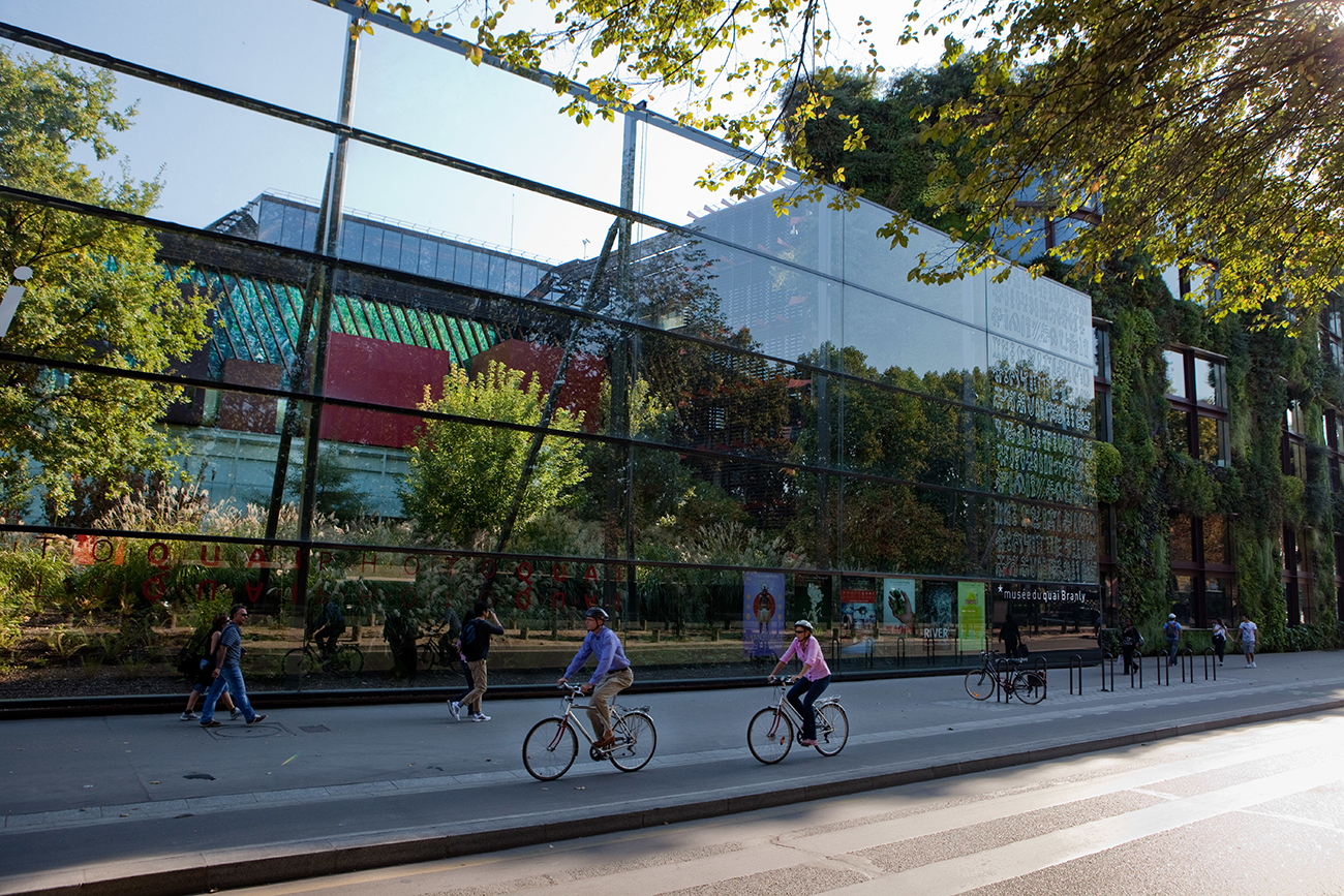 Guiding Architects, destination: Paris (Fig. 4)