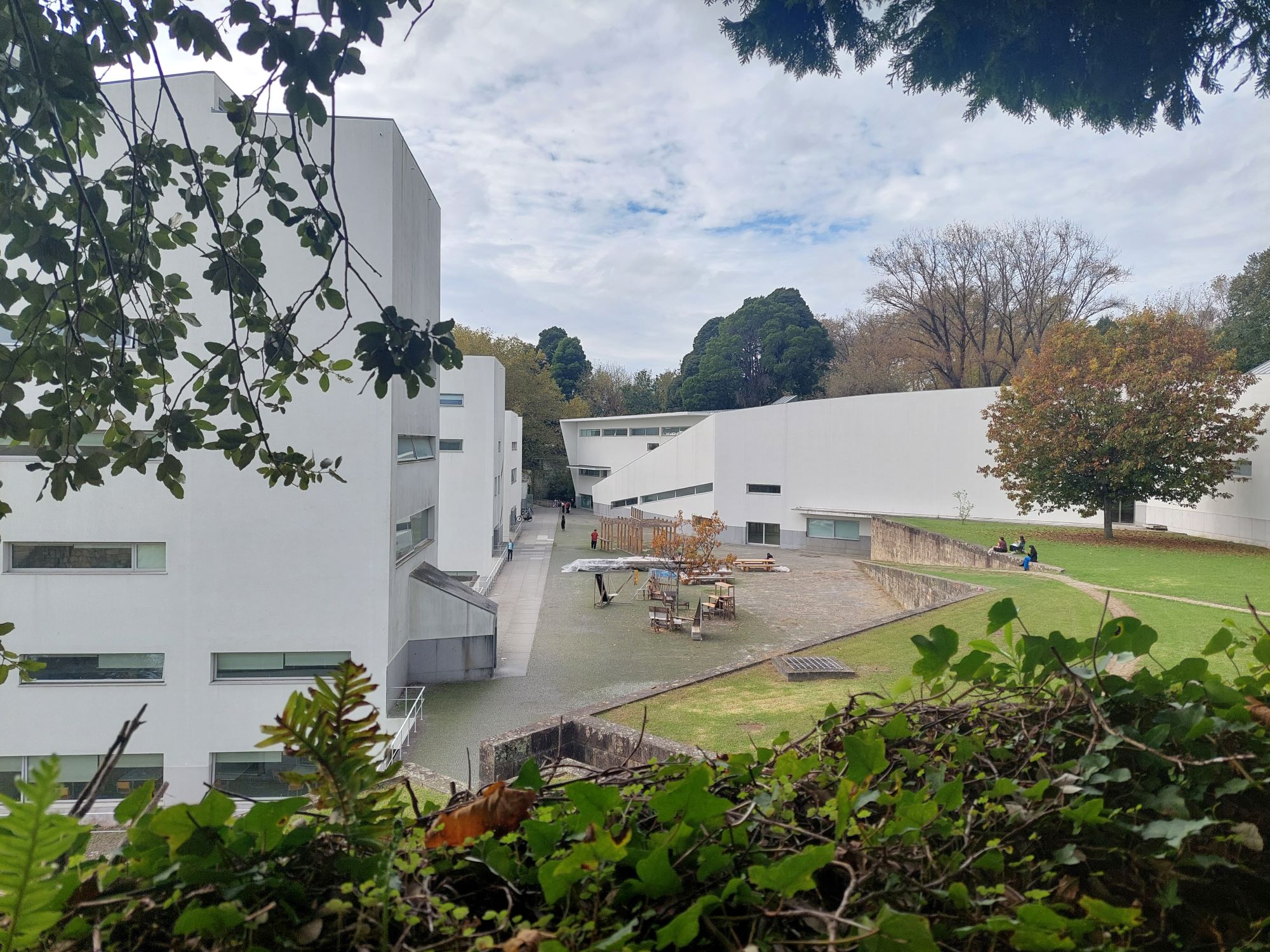 Guiding Architects, destination: Porto (Fig. 2)