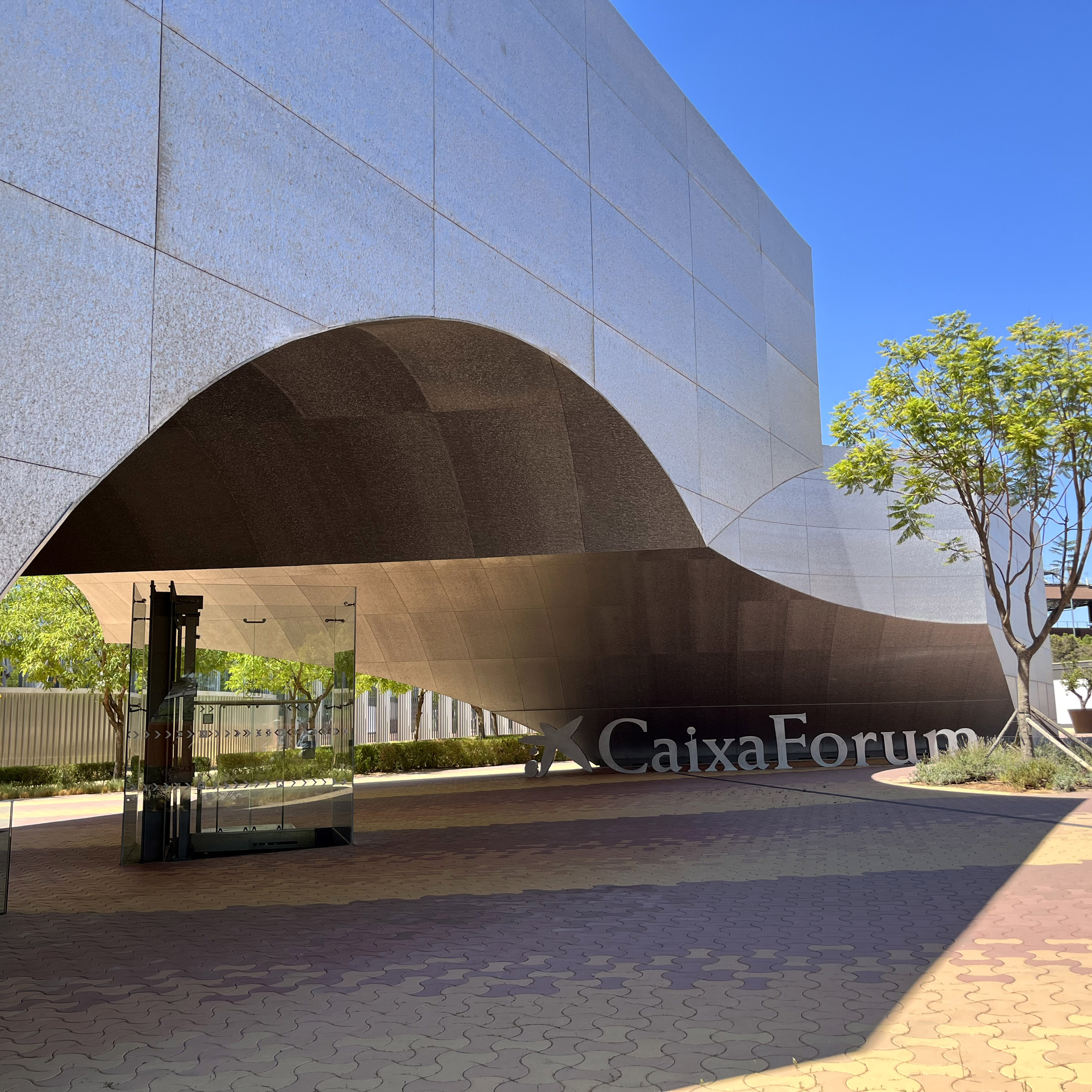 Guiding Architects, destination: Seville (Fig. 5)