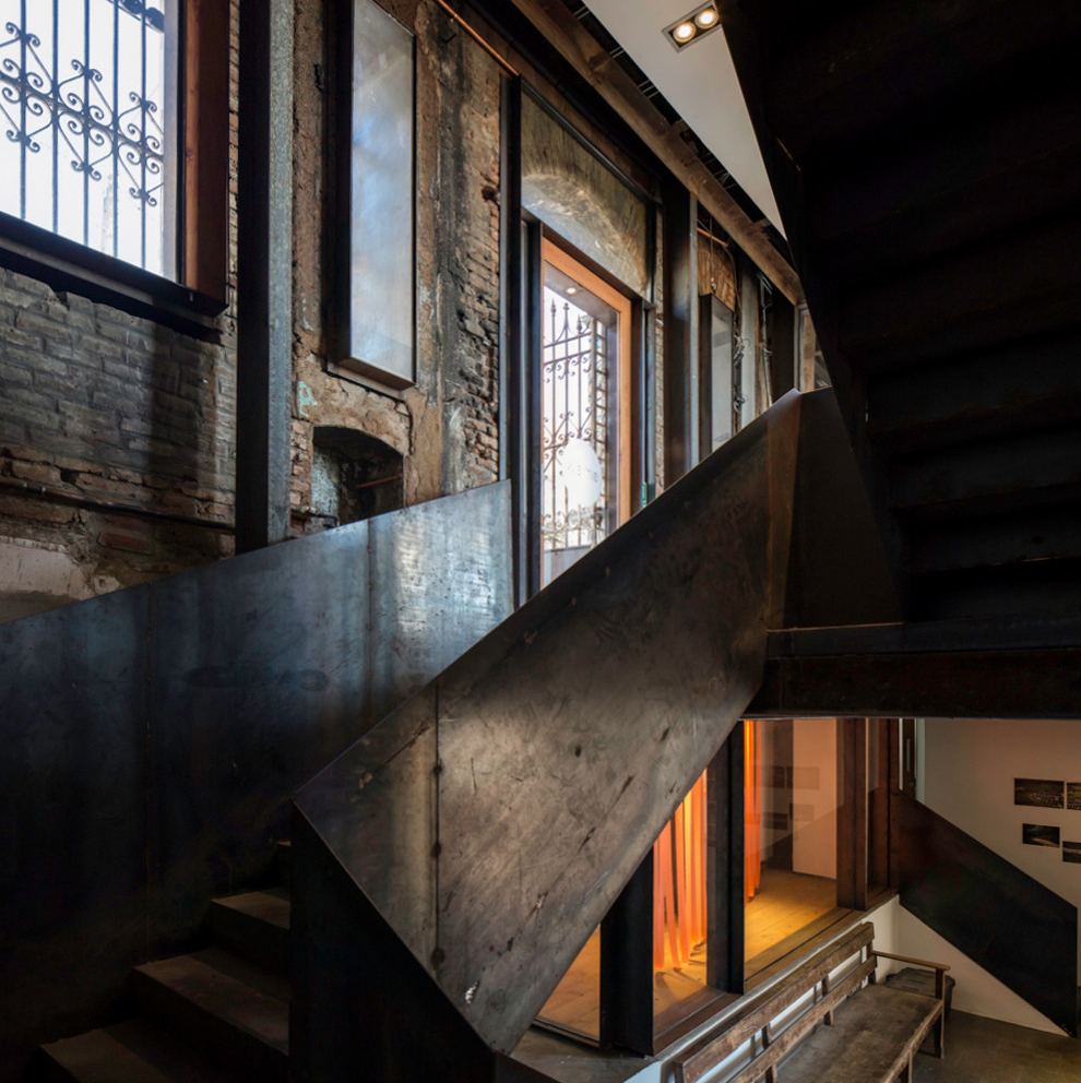 Guiding Architects, destination: Valparaiso (Fig. 5)