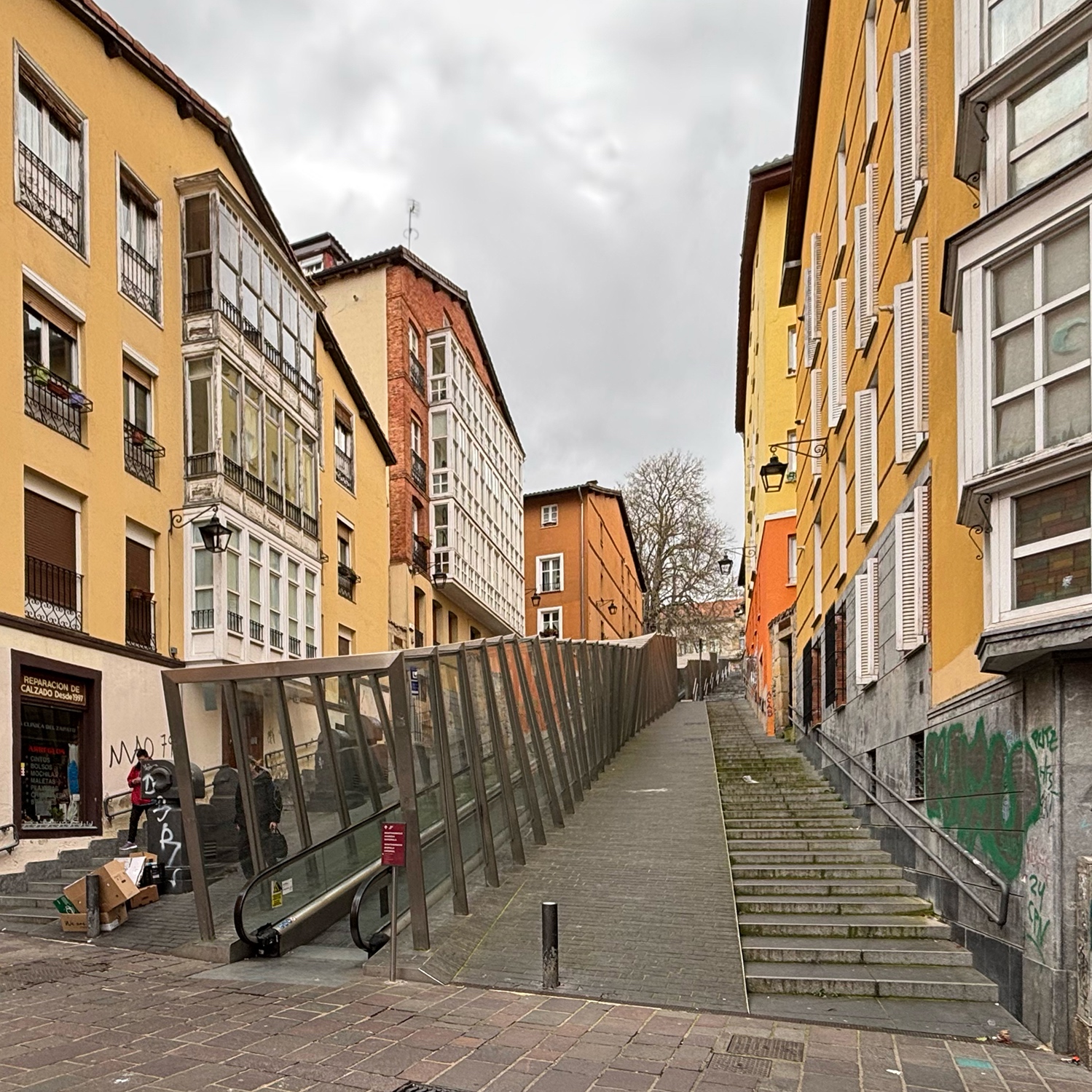 Guiding Architects, destination: Vitoria-Gasteiz (Fig. 7)