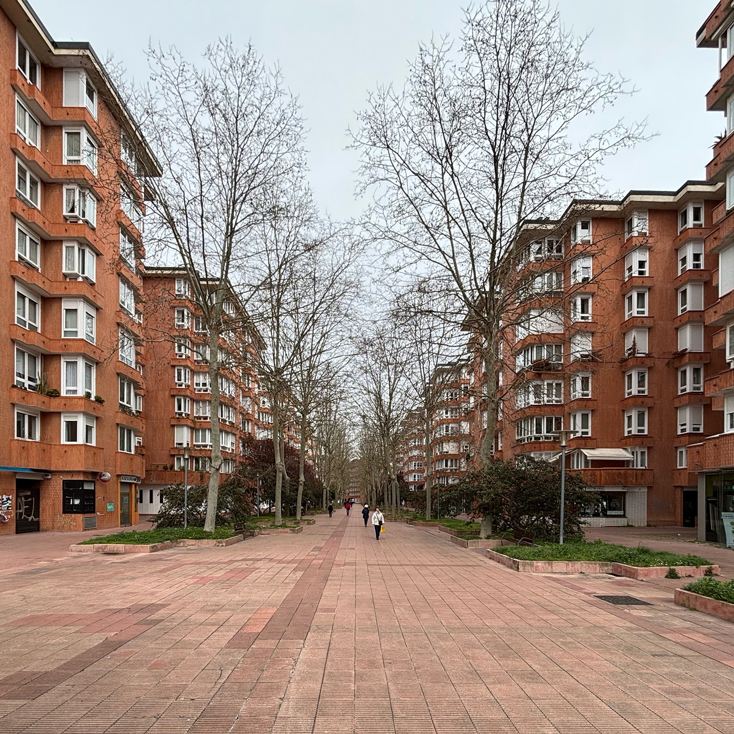 Guiding Architects, destination: Vitoria-Gasteiz (Fig. 4)