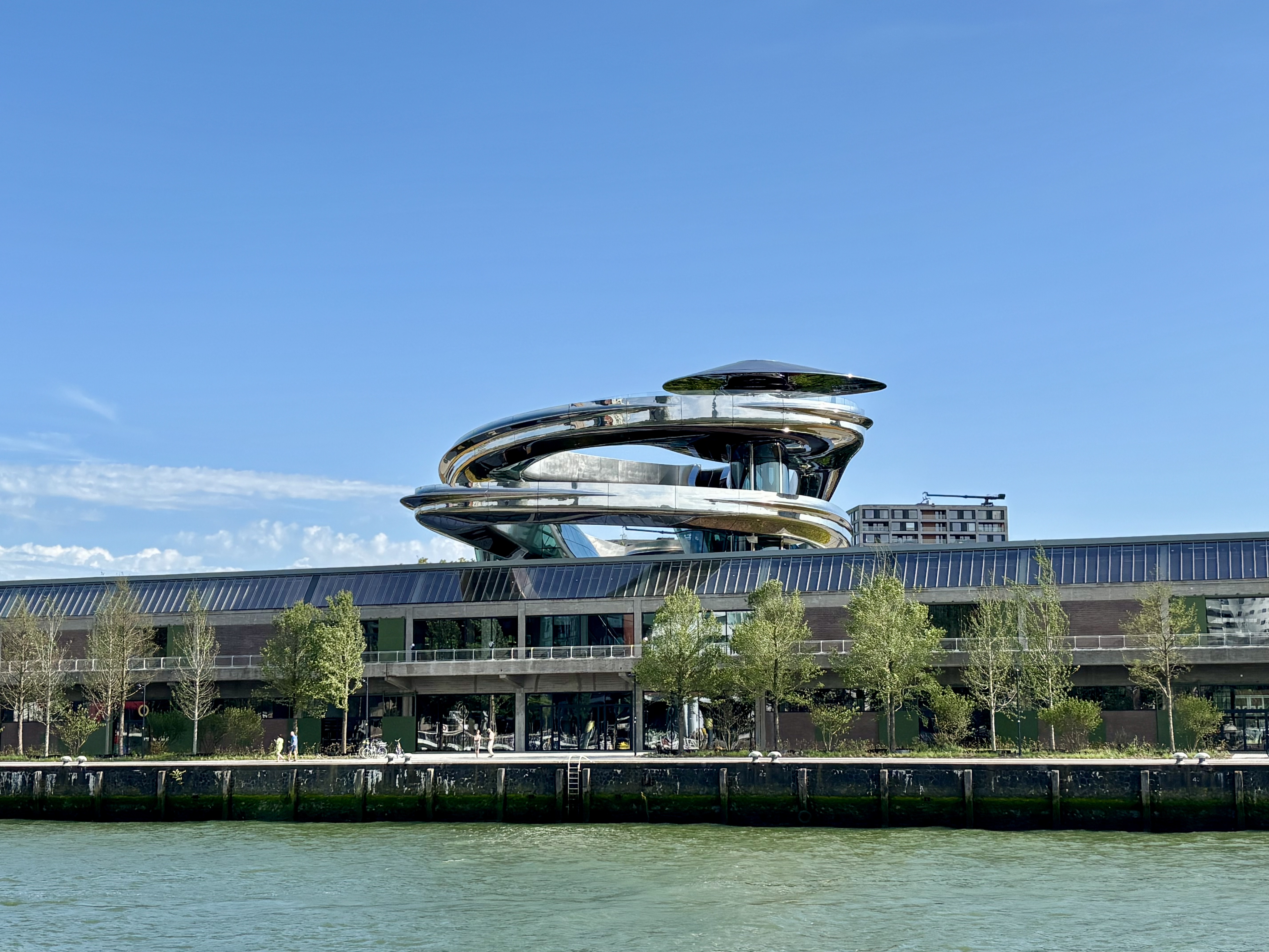 Network: Architecture trip Rotterdam (in German) (Thumbnail)