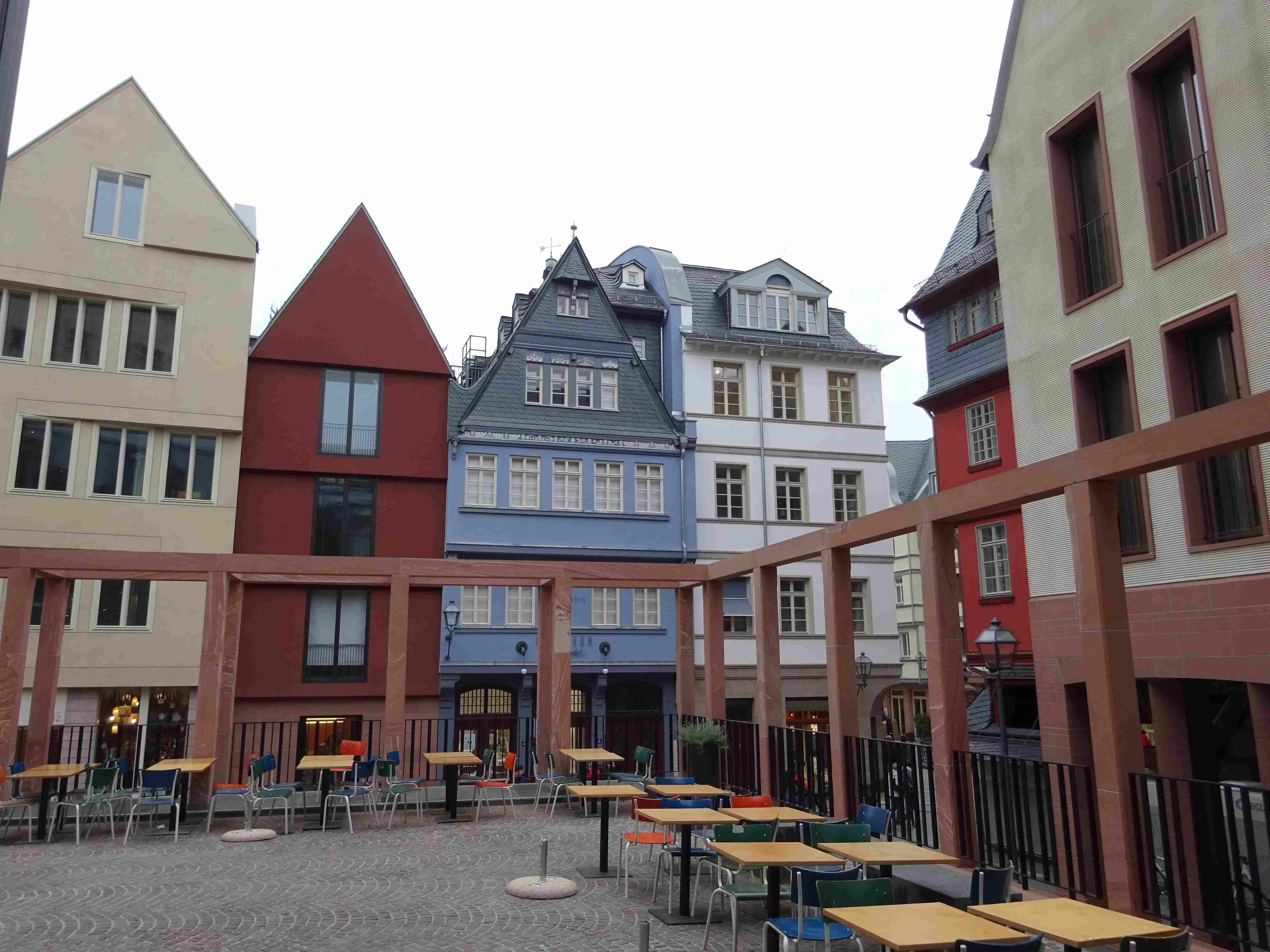 News: The latest piece of modern architecture? — The old town of Frankfurt (Thumbnail)