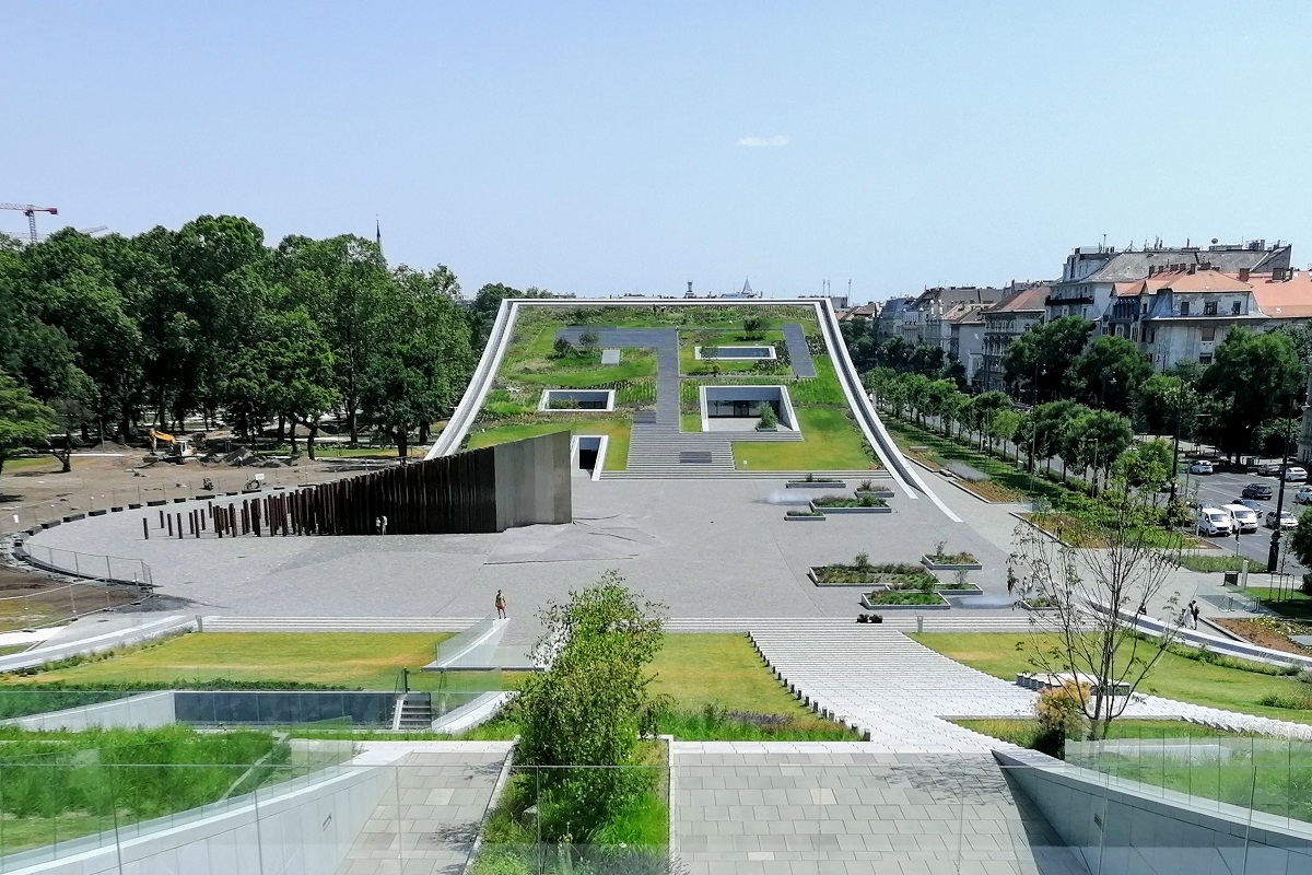 Guiding Architects, article: The new gateway to the park (Fig. 2)
