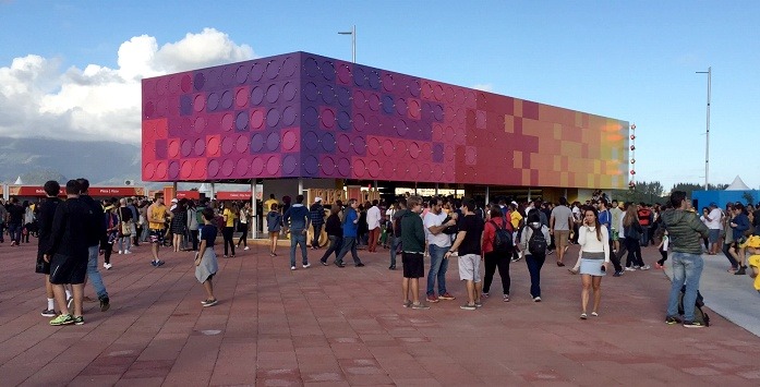 Guiding Architects, article: Rio: Nomadic Architecture instead of White Elephants (Fig. 5)