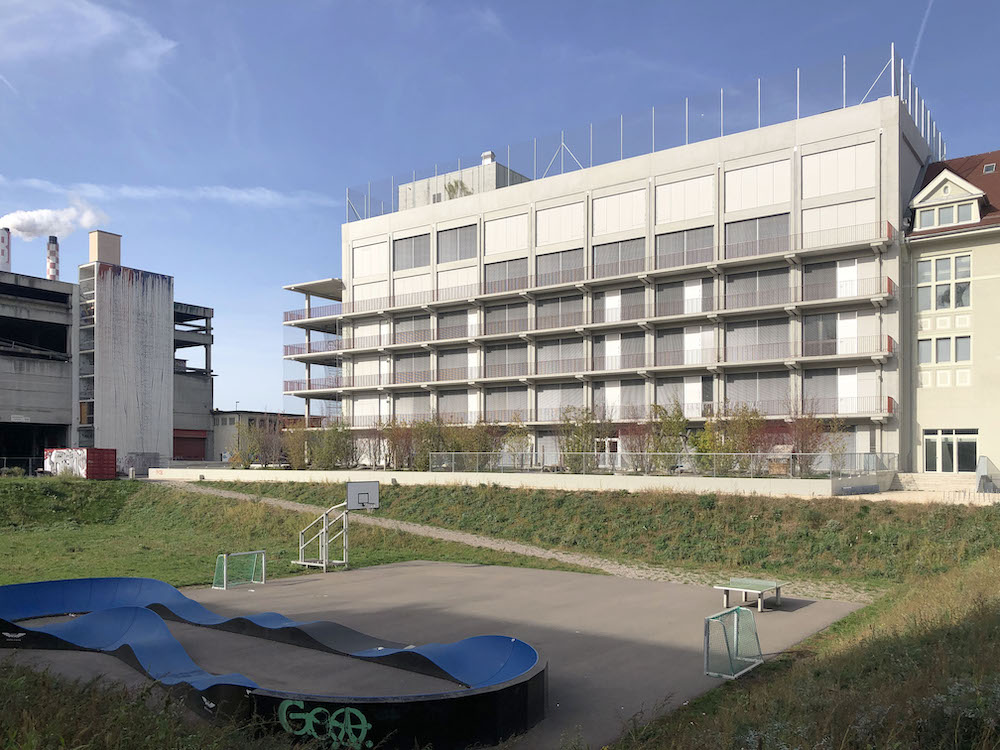 Guiding Architects, article: Das Lysbüchelareal behauptet sich (Fig. 2)