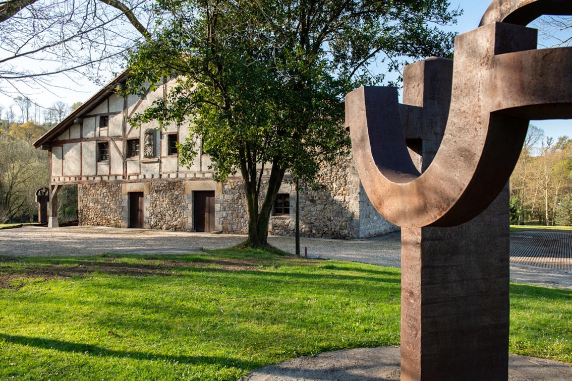 Guiding Architects, article: Wiedereröffnung von Chillida Leku (Fig. 3)