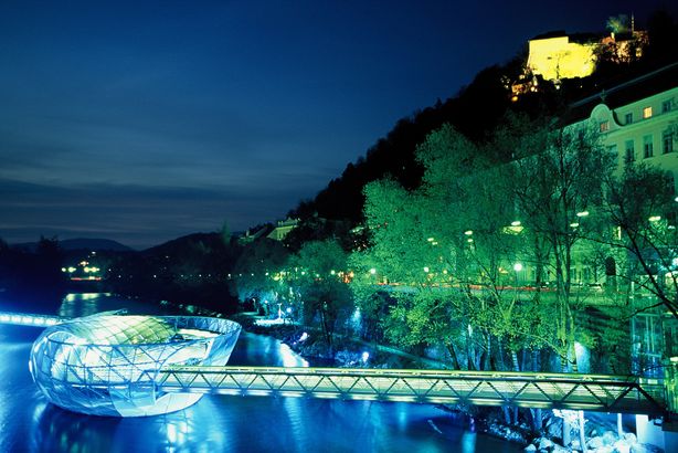 Guiding Architects, article: In 2020 Graz is to become a Capital of Culture for the second time (Fig. 2)