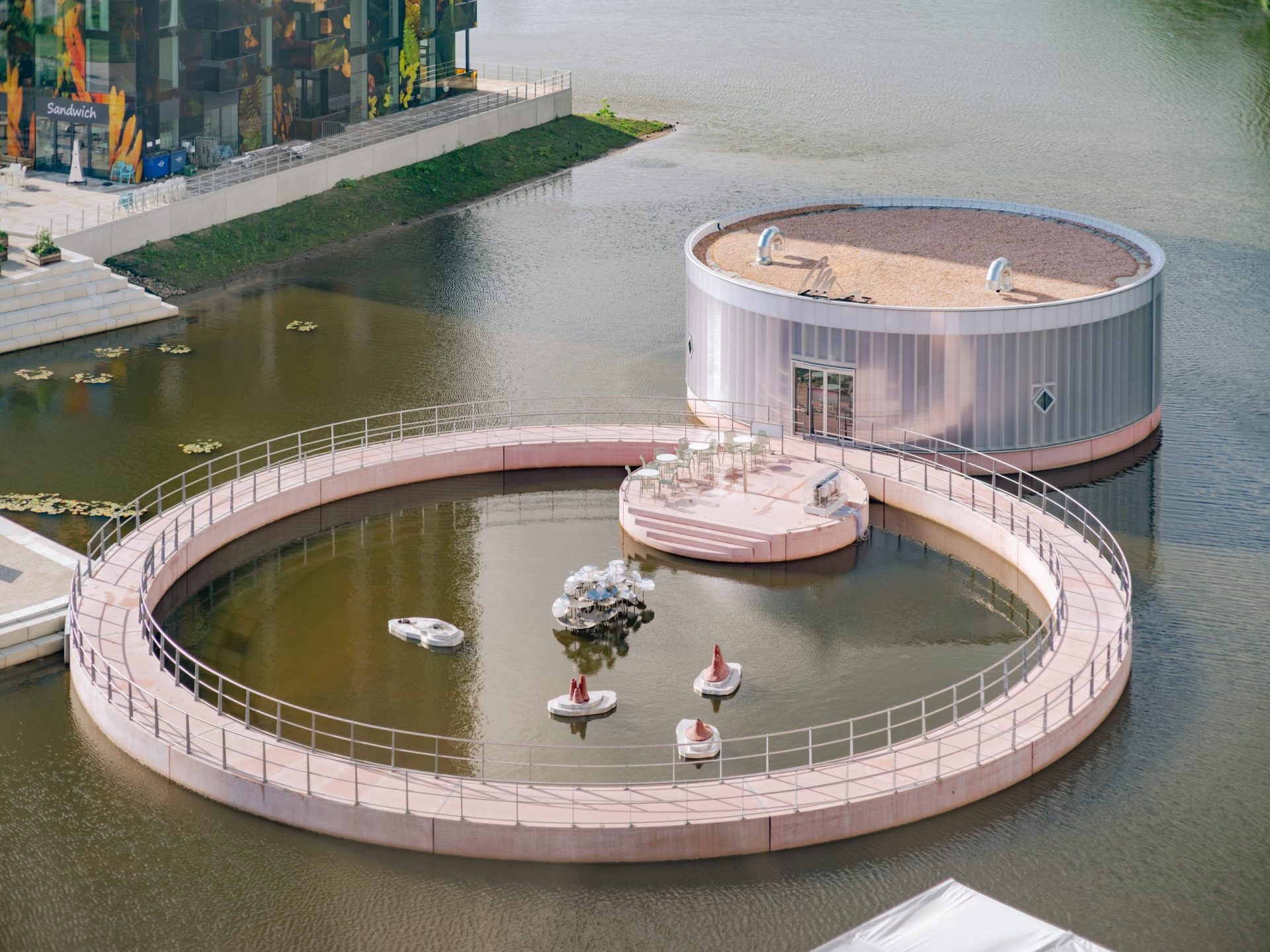 News: Showcasing the OUT & ABOUT guided tours: Art Pavilion M. | EUmies Awards 2024 (Thumbnail)