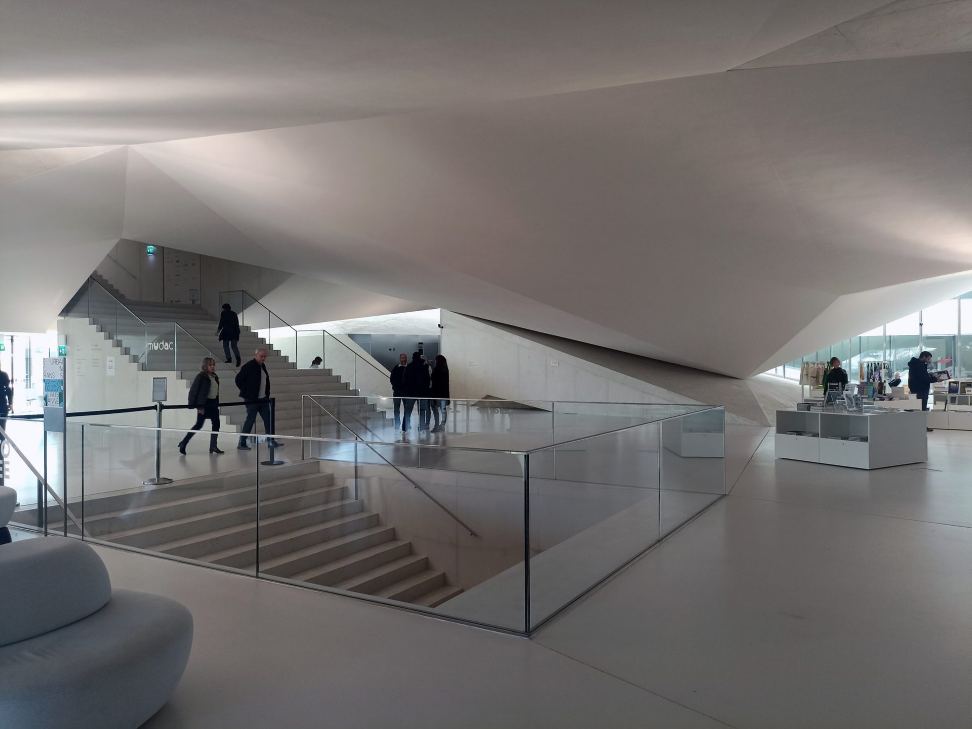 Guiding Architects, article: Plateforme 10: the new Art District in Lausanne (Fig. 4)