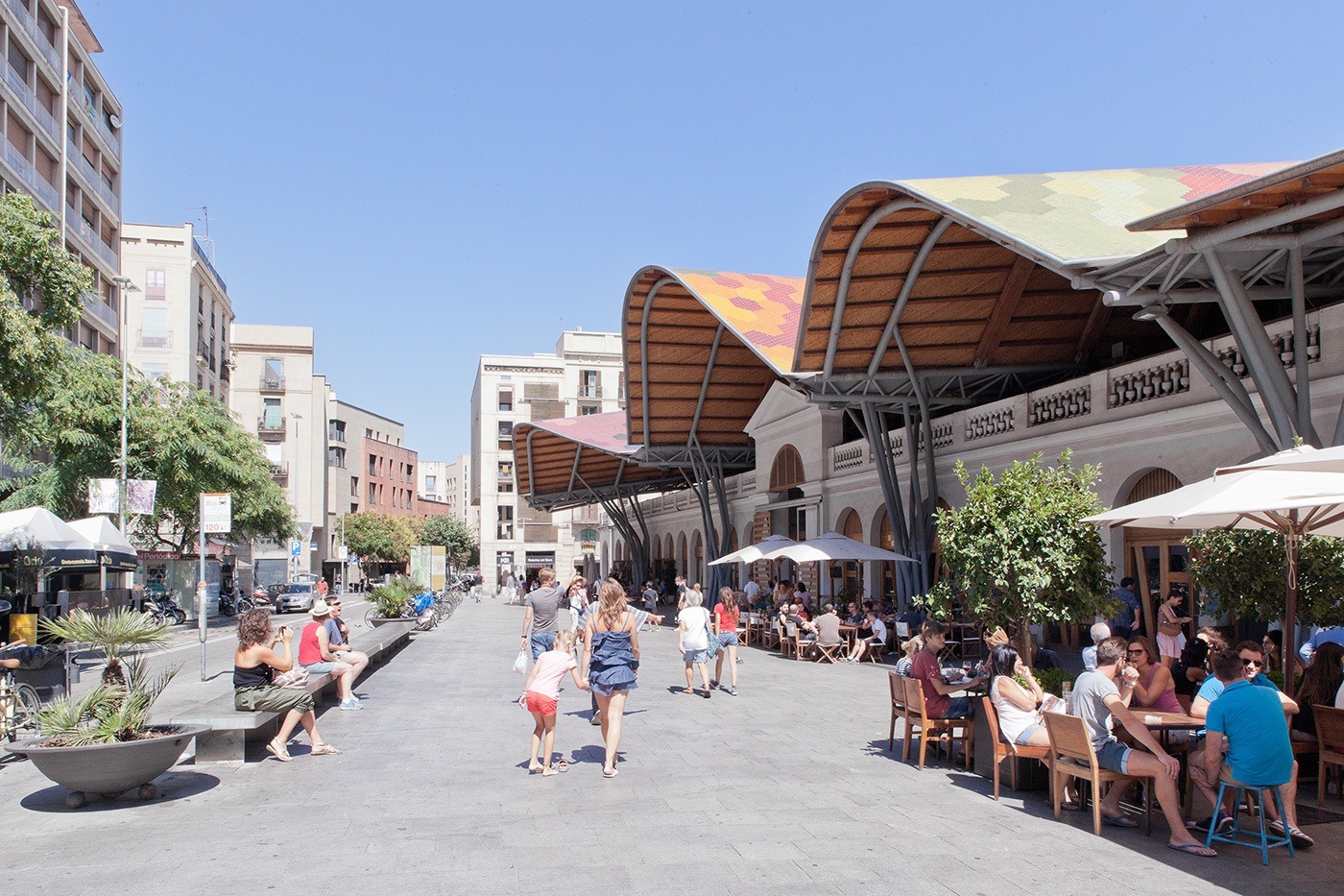 Guiding Architects, article: Barcelona — City of markets (Fig. 1)