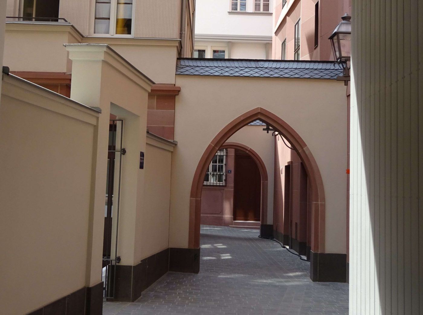 Guiding Architects, article: The latest piece of modern architecture? — The old town of Frankfurt (Fig. 5)