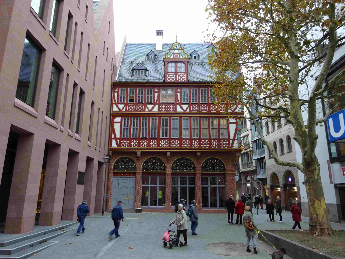 Guiding Architects, article: The latest piece of modern architecture? — The old town of Frankfurt (Fig. 3)