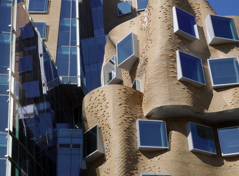 Guiding Architects, article: The One Central Park Tower in Sydney (Fig. 2)