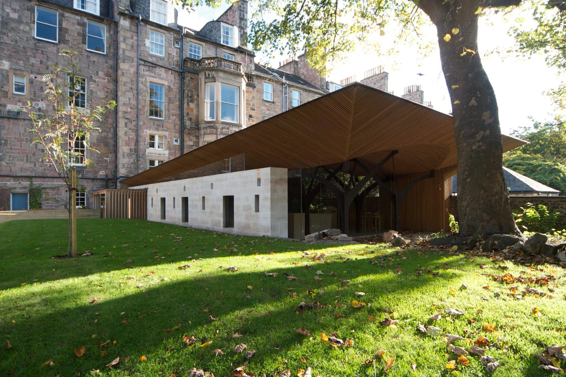 Guiding Architects, article: Getting out the city: Exploring Scottish architecture beyond Glasgow (Fig. 3)