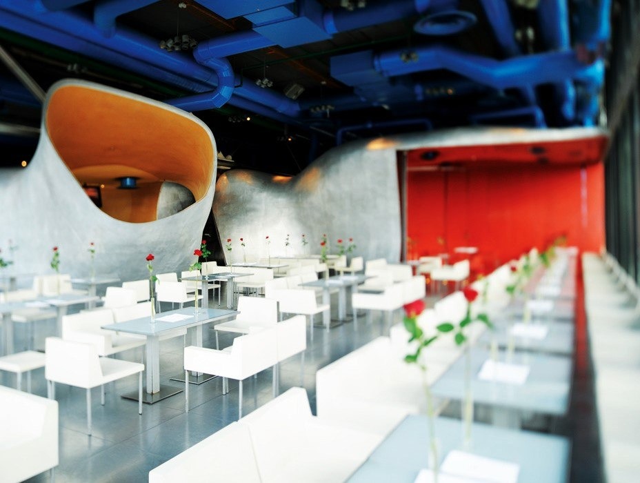 News: Le Georges: a contemporary rooftop restaurant with a view of historic Paris (Thumbnail)