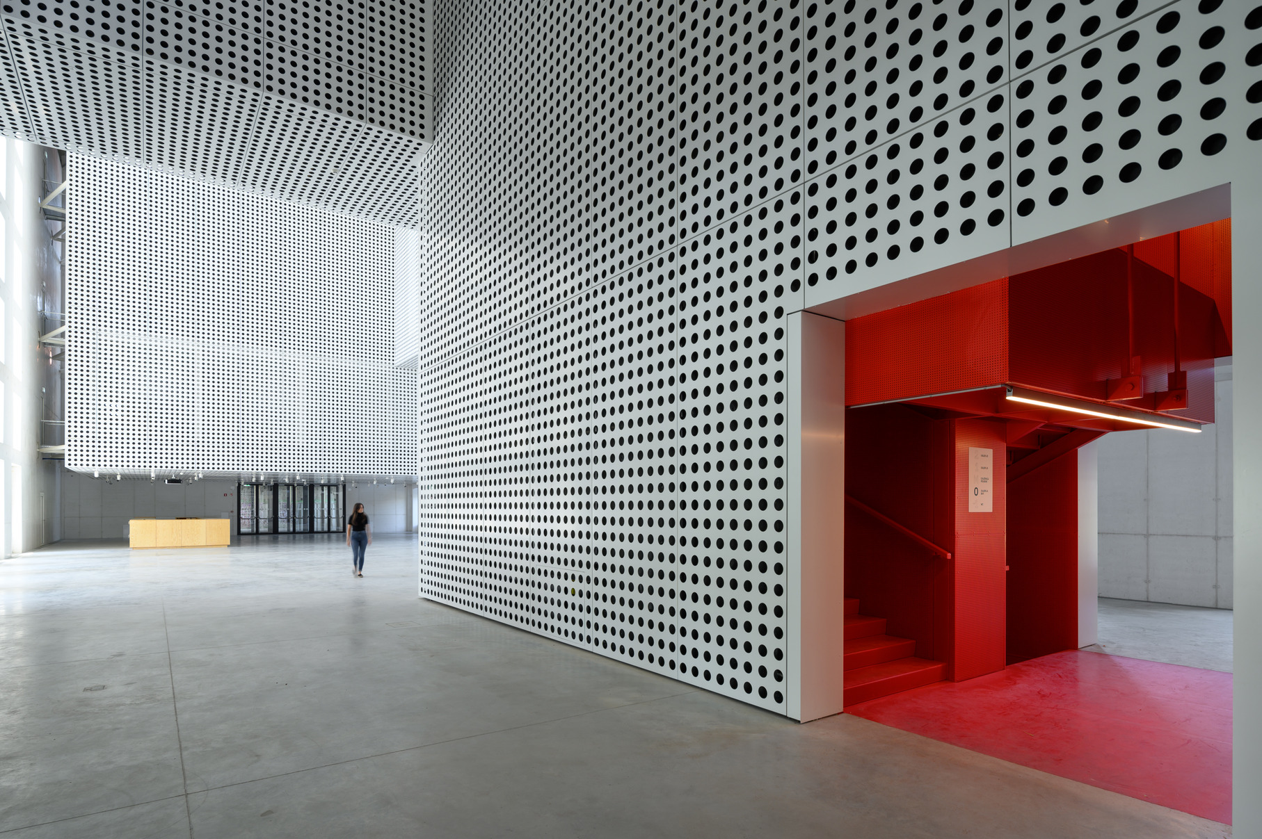 Guiding Architects, article: Ein stadtbekanntes Industriedenkmal als neuer Ort der Kunst (Fig. 3)