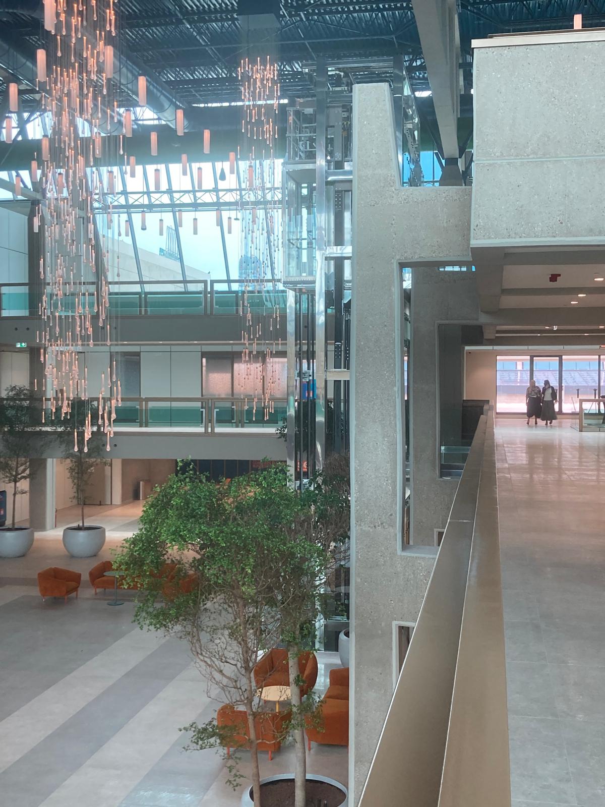 Guiding Architects, article: Renovación del Centro de Congresos «Sava» en Belgrado (Fig. 3)