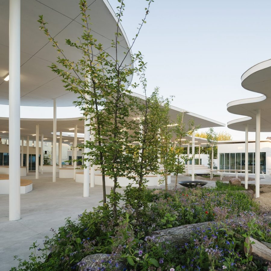 Guiding Architects, article-oaa: Out & About: Targ Blonie_Food Market (Fig. 2)