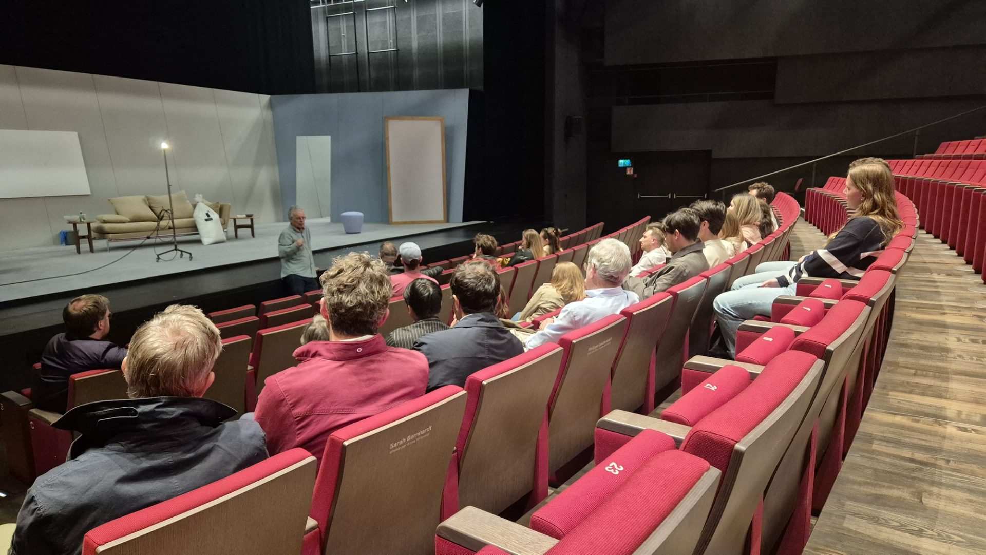 Guiding Architects, article: InsighTour Théâtre de Carouge: a dialogue between brick, light, and the performing arts (Fig. 5)