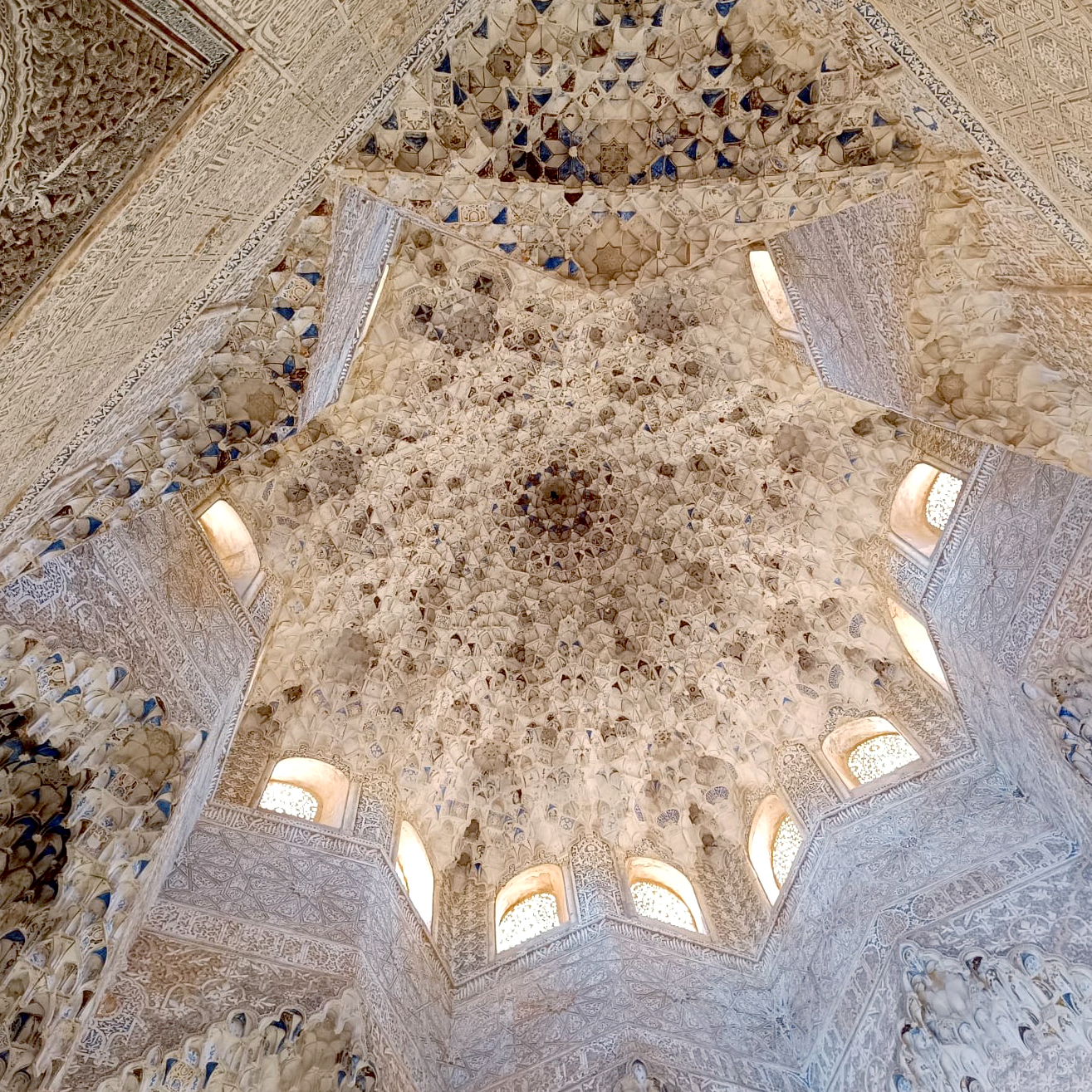 Guiding Architects, tour: Alhambra: City and Territory (Fig. 5)