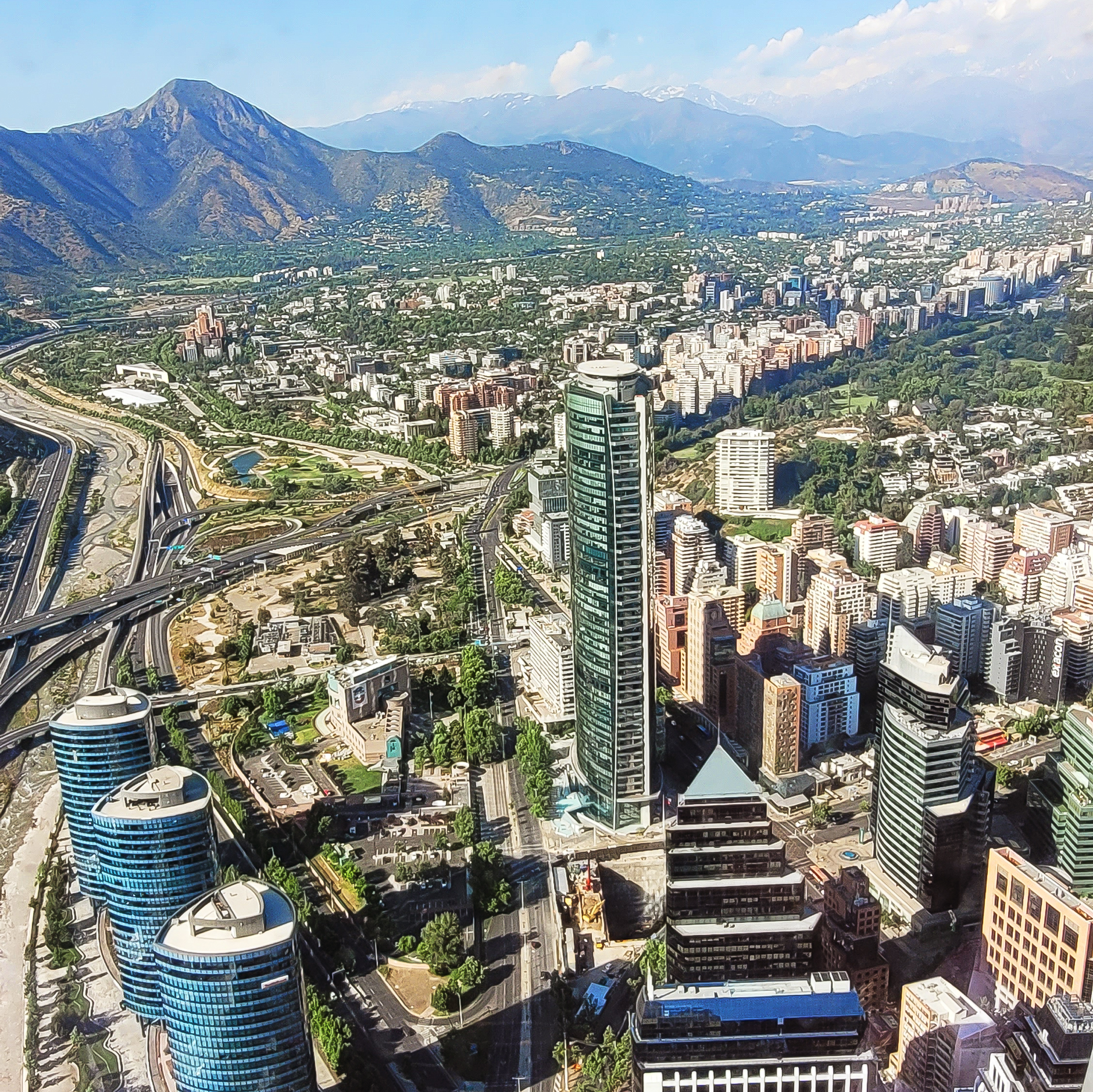 Guiding Architects, tour: Architecture and Urban Landscapes of East Santiago (Fig. 6)