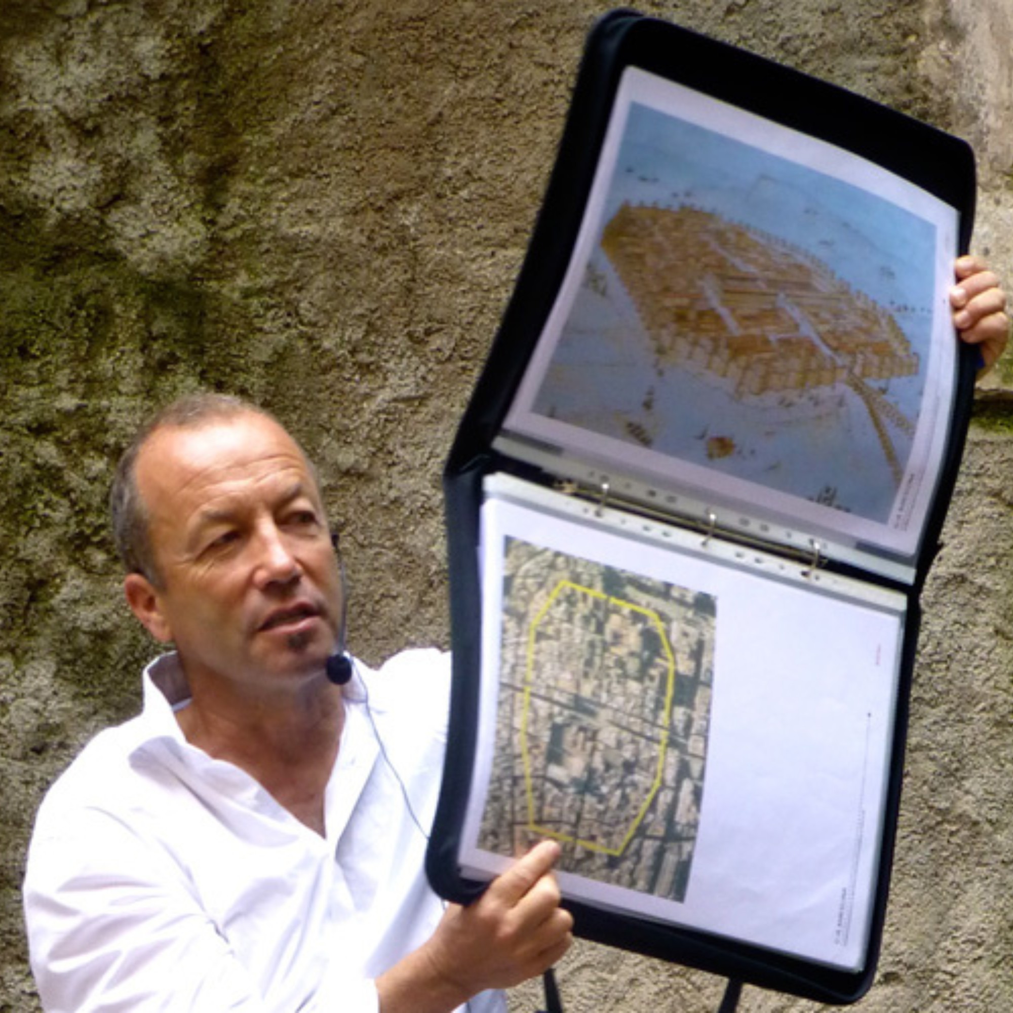 Guiding Architects, tour: Barcelona’s Old Town (Fig. 2)