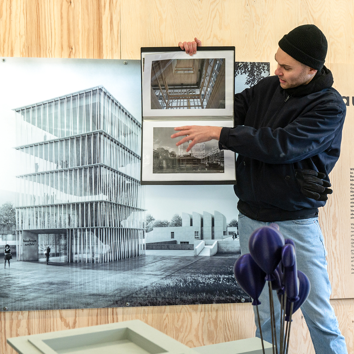 Guiding Architects, tour: Bauhaus-Archiv and Cultural Forum (Fig. 5)
