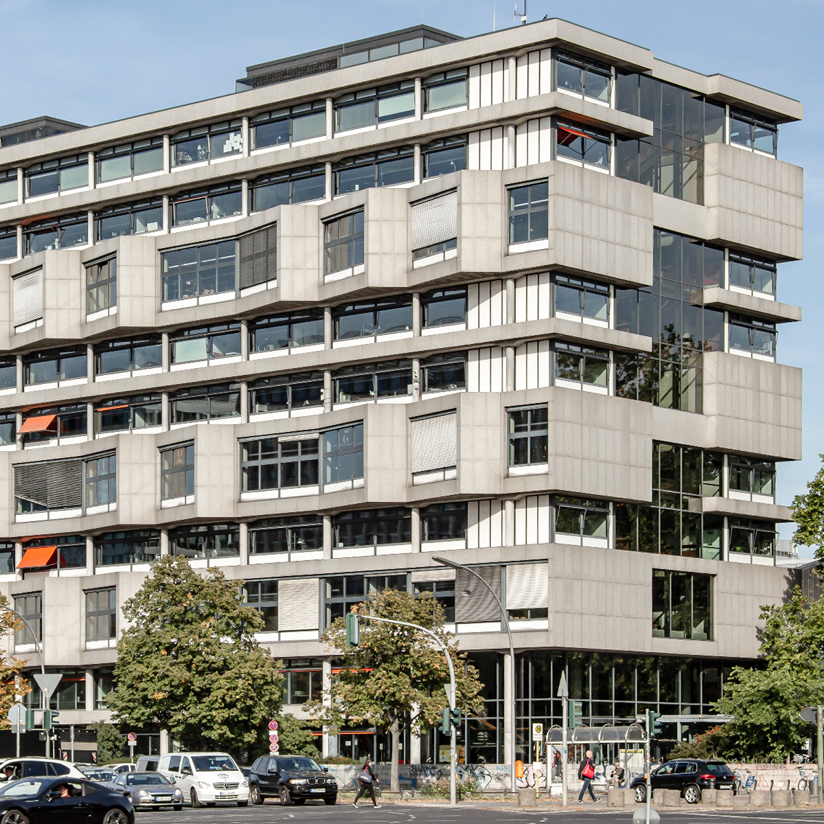 Guiding Architects, tour: Berlin Brutalism (Fig. 5)