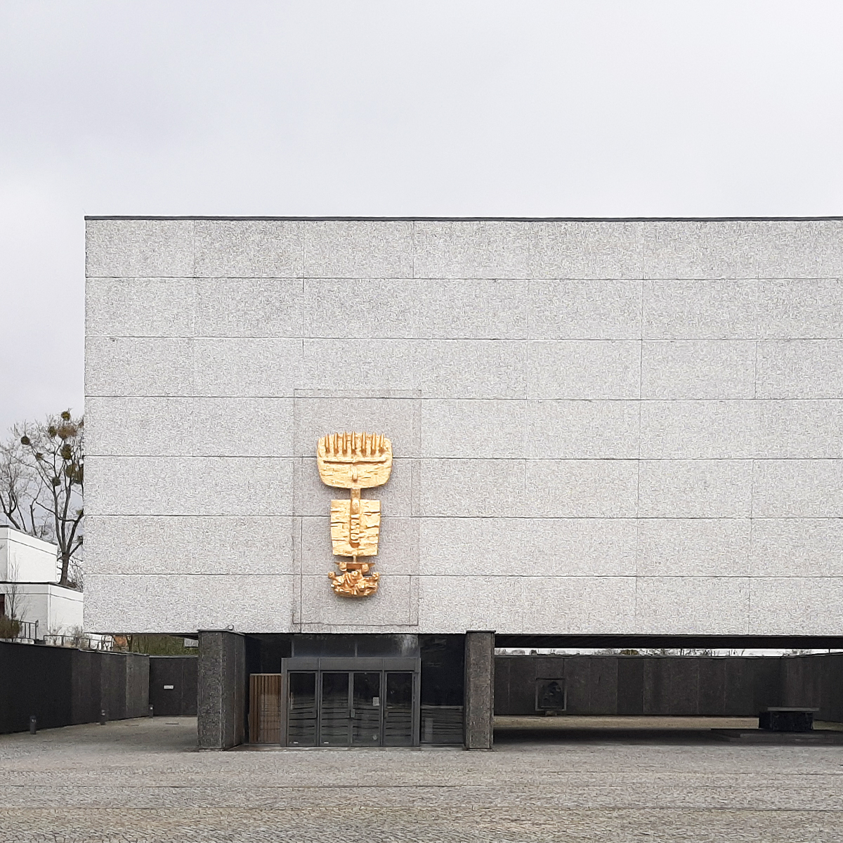 Guiding Architects, tour: Berlin Brutalism (Fig. 6)