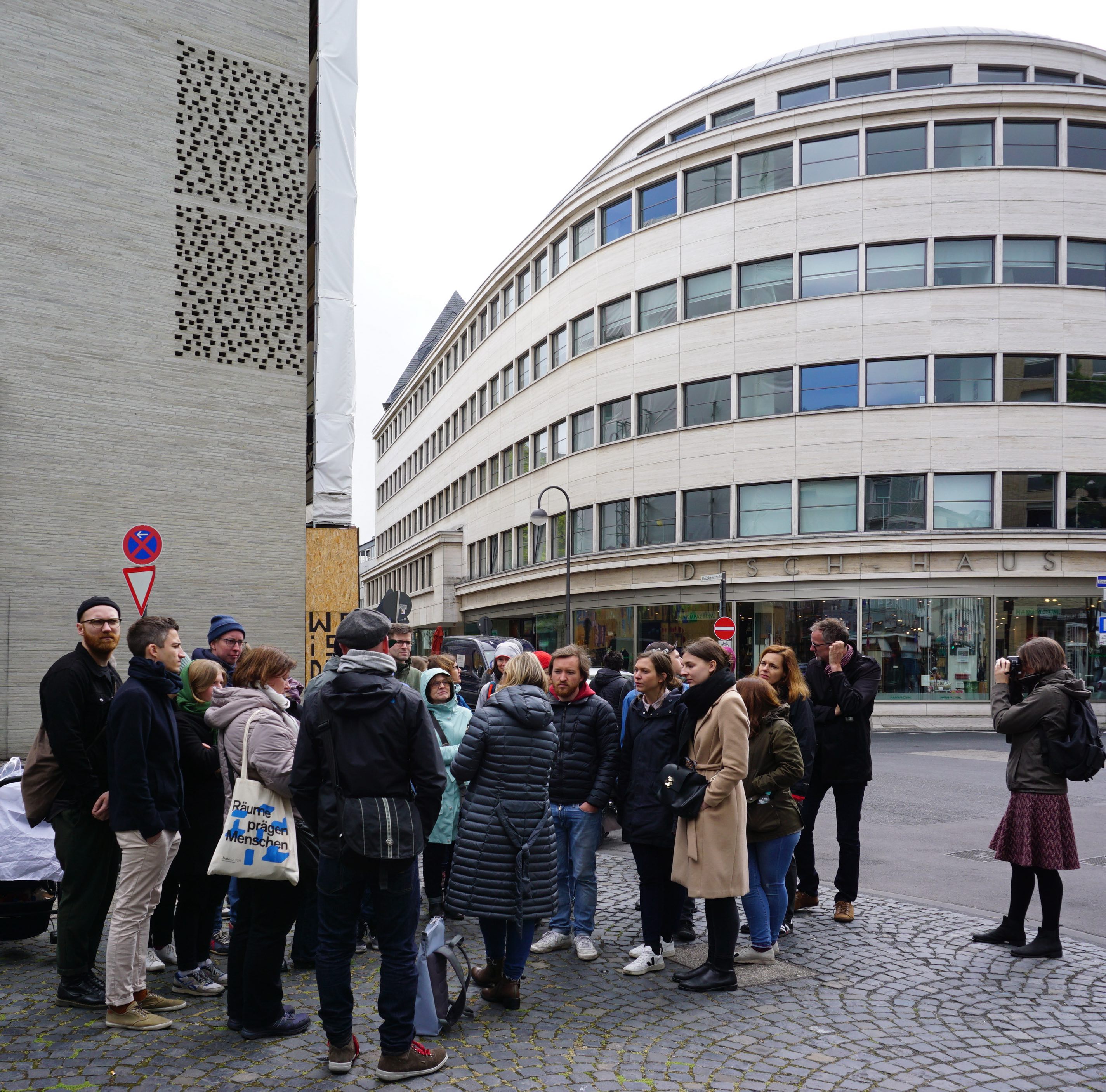 Guiding Architects, tour: Cologne's city centre (Fig. 2)