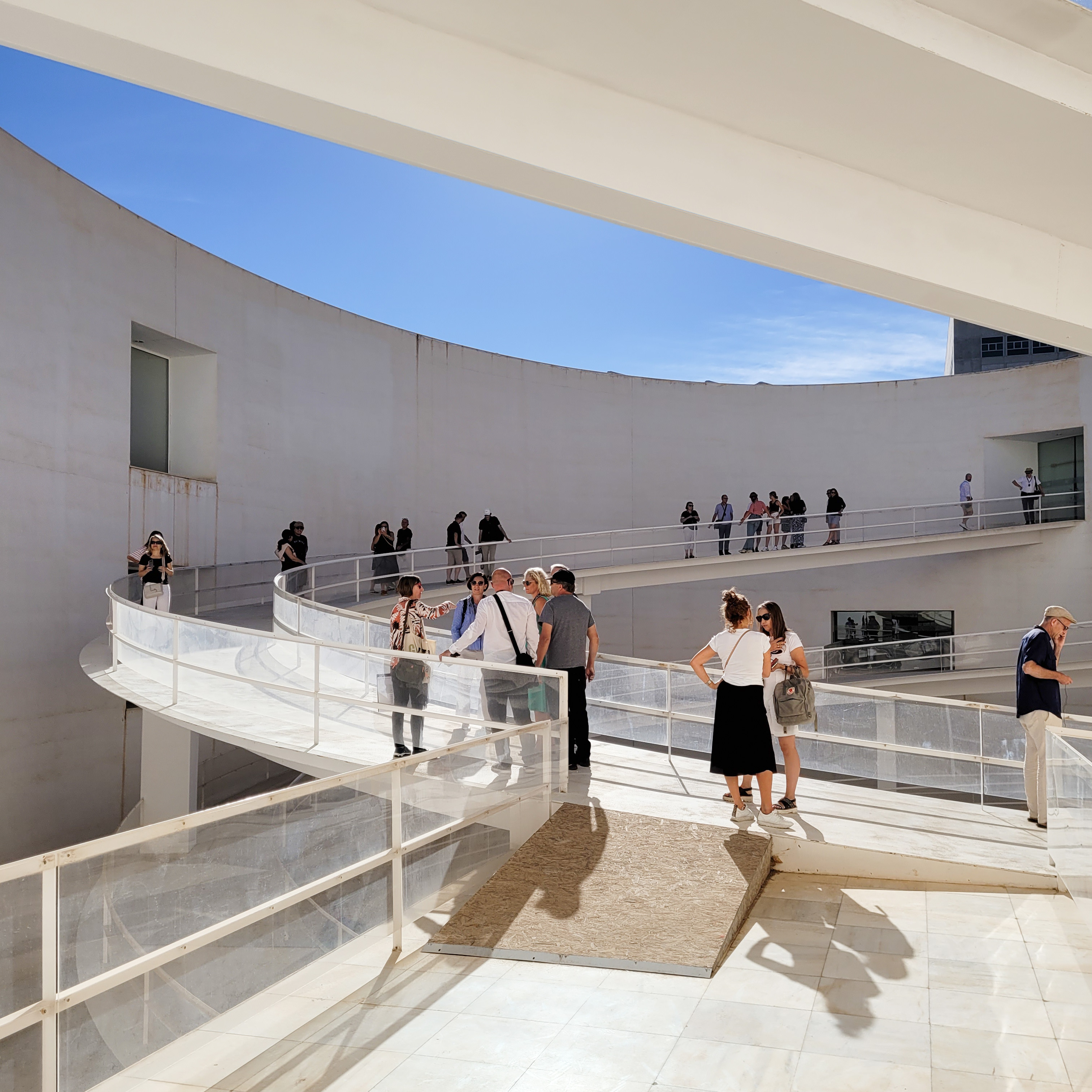 Guiding Architects, tour: Contemporary Architecture in Granada (Fig. 2)