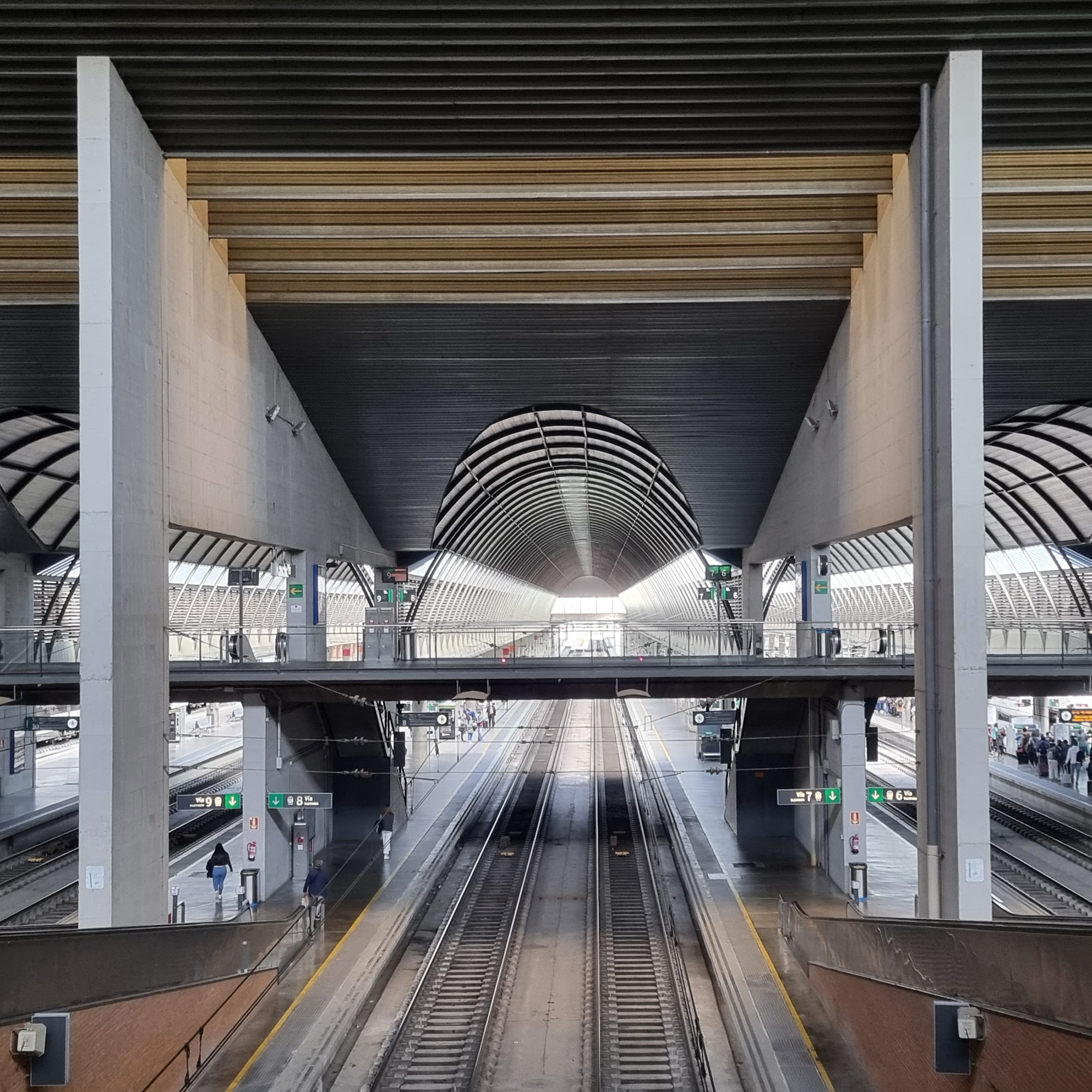 Guiding Architects, tour: Contemporary Architecture in Seville (Fig. 2)