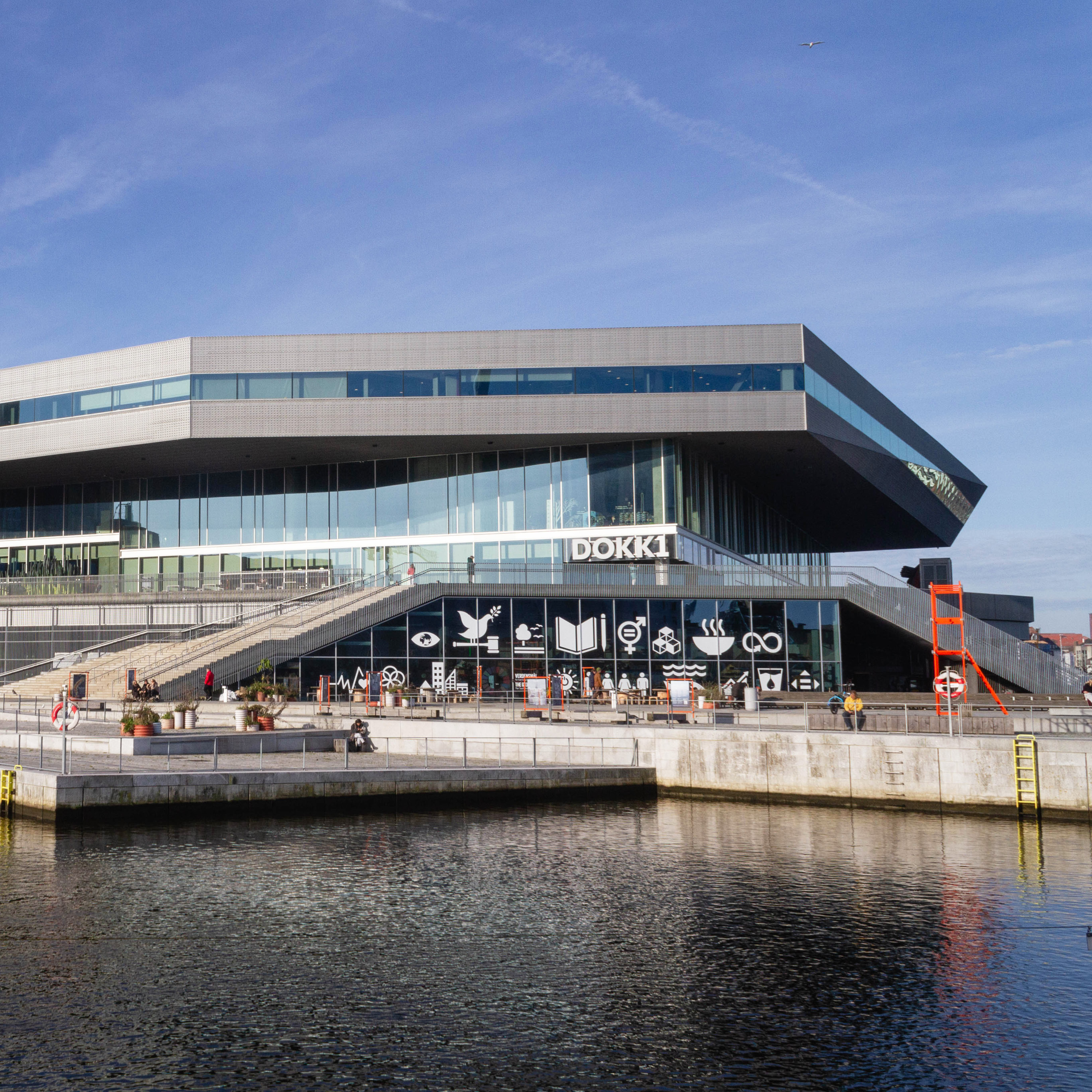 Guiding Architects, tour: Cultural Landmarks and Urban Transformations (Fig. 5)