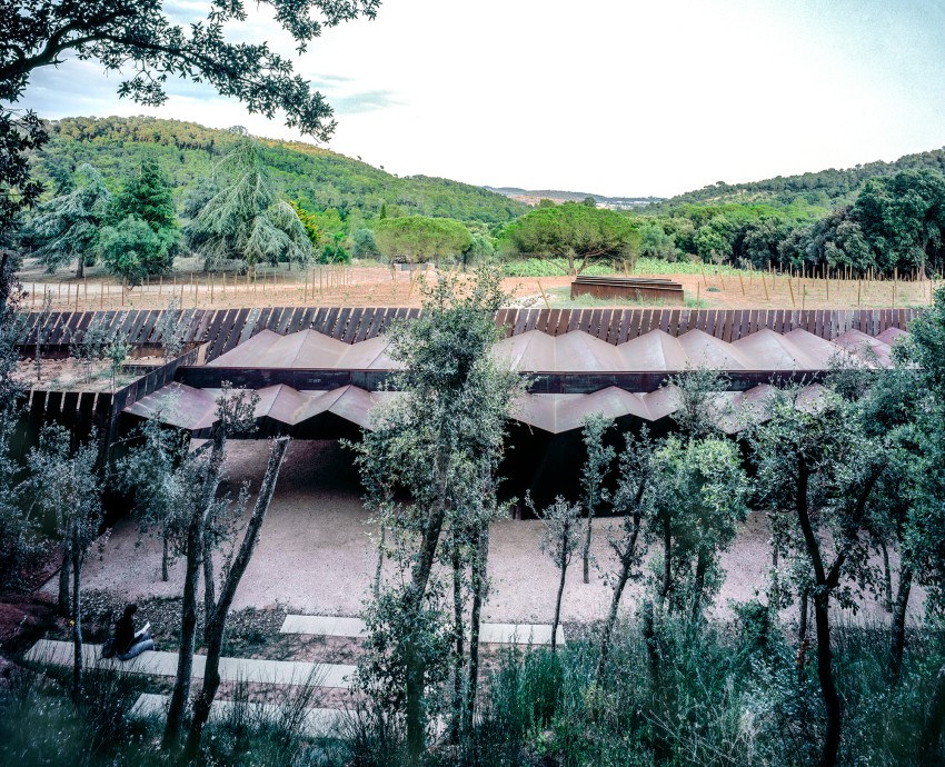 Guiding Architects, tour: Dialogue Between Old and New (Fig. 4)