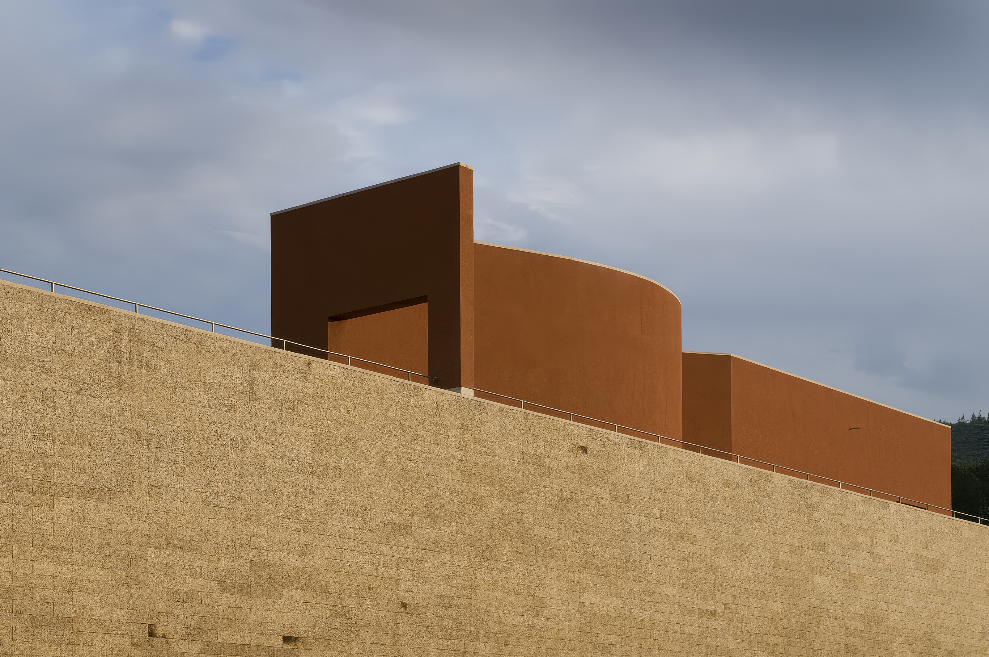 Guiding Architects, tour: Douro: Landscape, Architecture and Wine (Fig. 3)