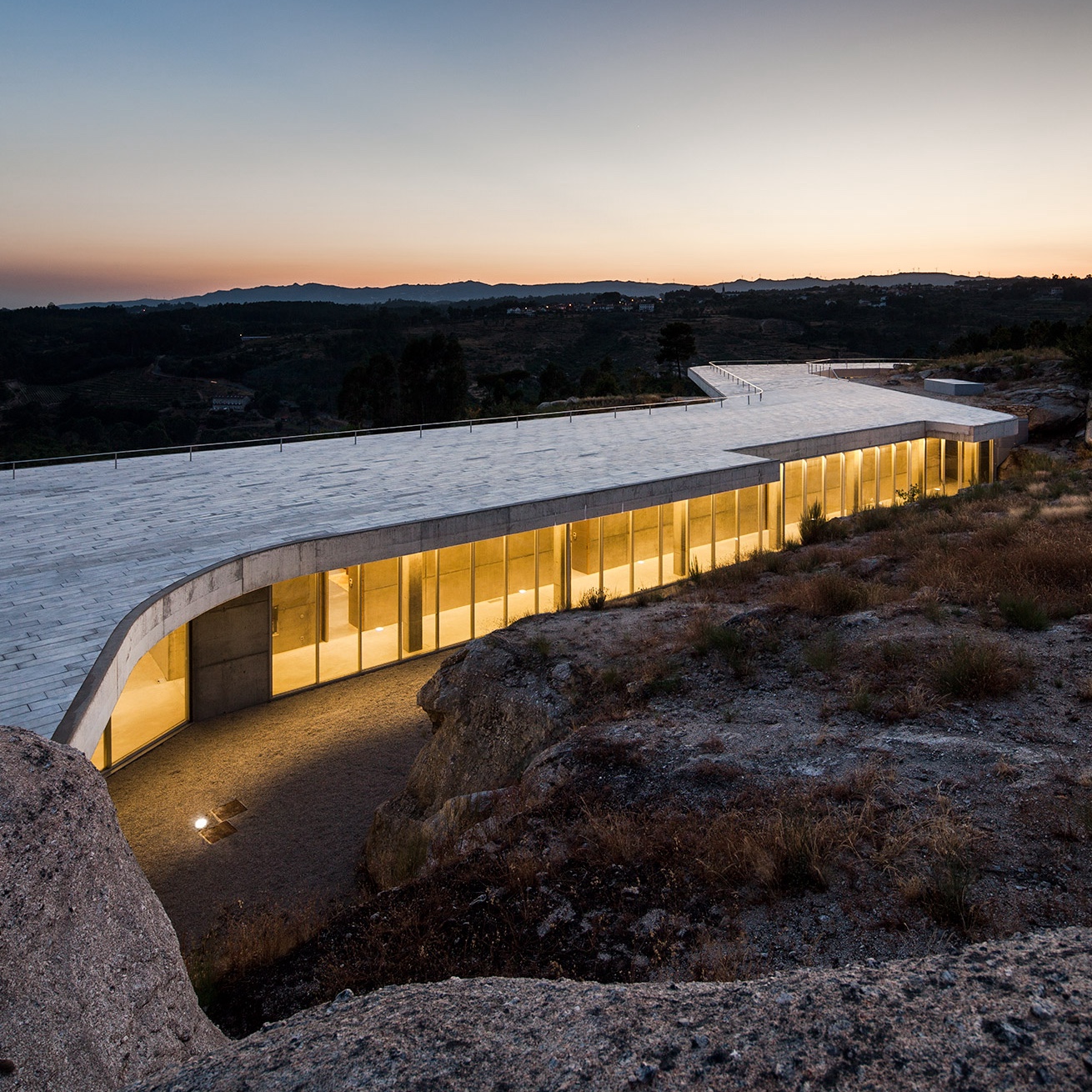 Guiding Architects, tour: Douro: Landscape, Architecture and Wine (Fig. 4)